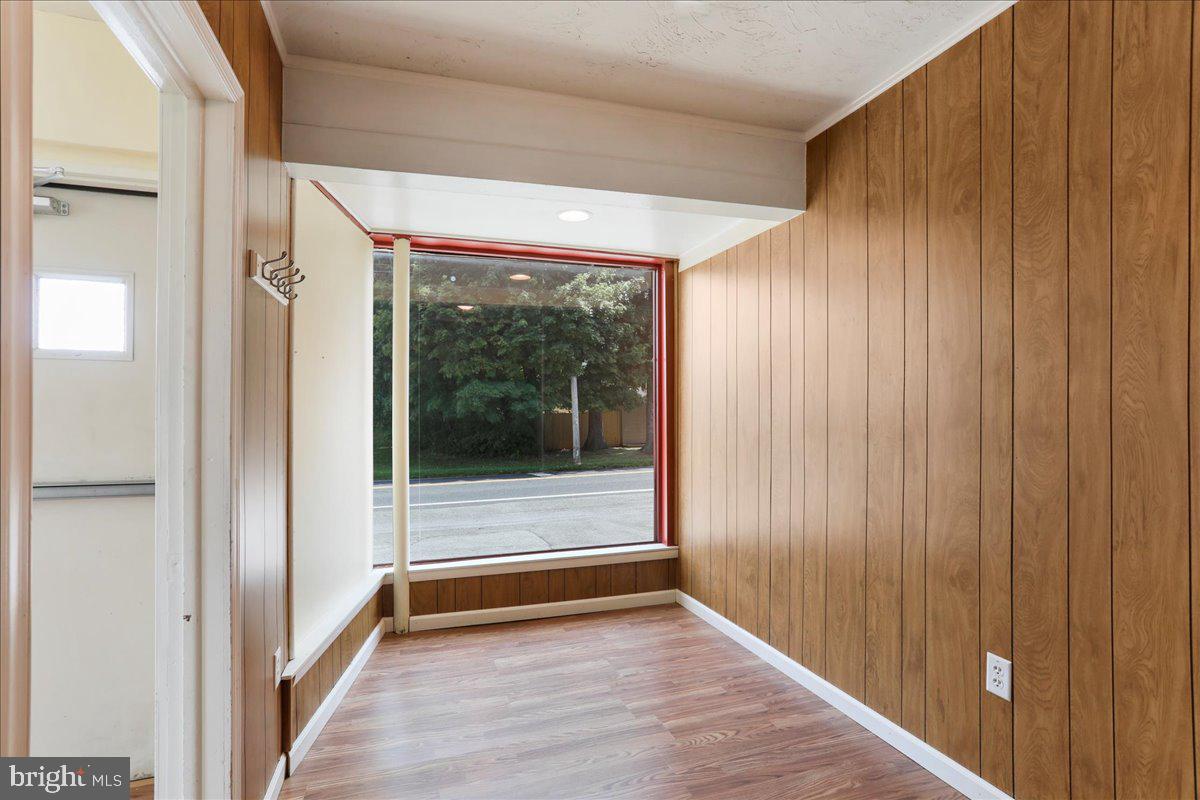 BLUE RIDGE SUMMIT - Commercial Lease