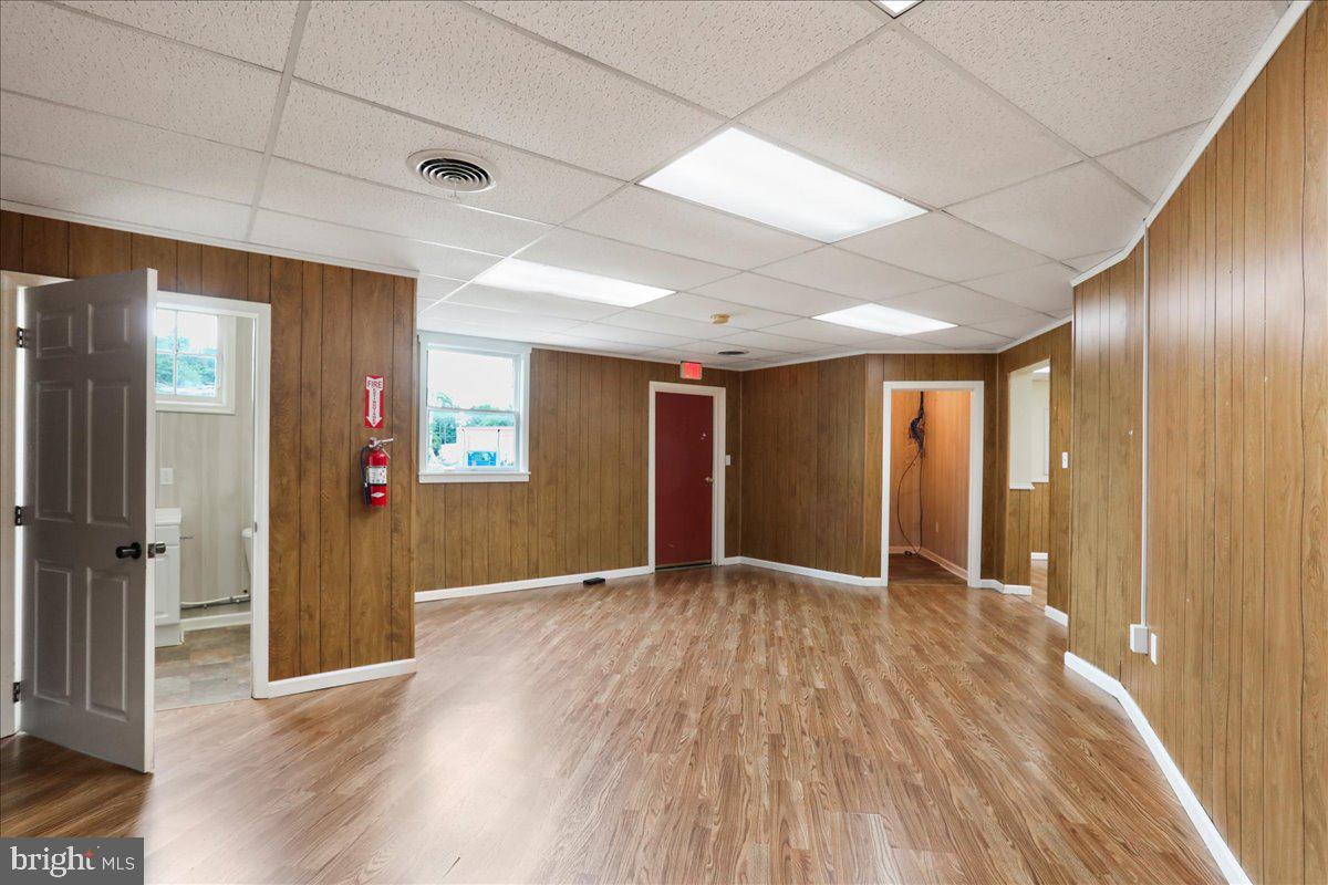 BLUE RIDGE SUMMIT - Commercial Lease