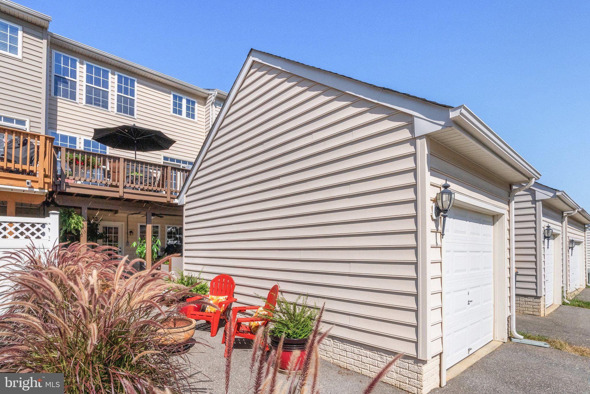 HUNTFIELD - Residential