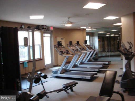 CARLTON HOUSE - Residential Lease