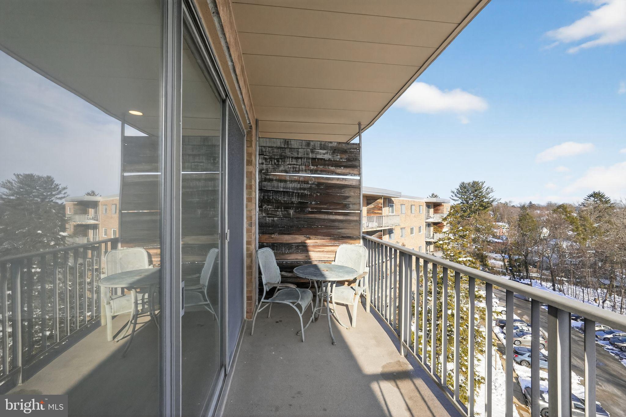 JENKINTOWN - Residential