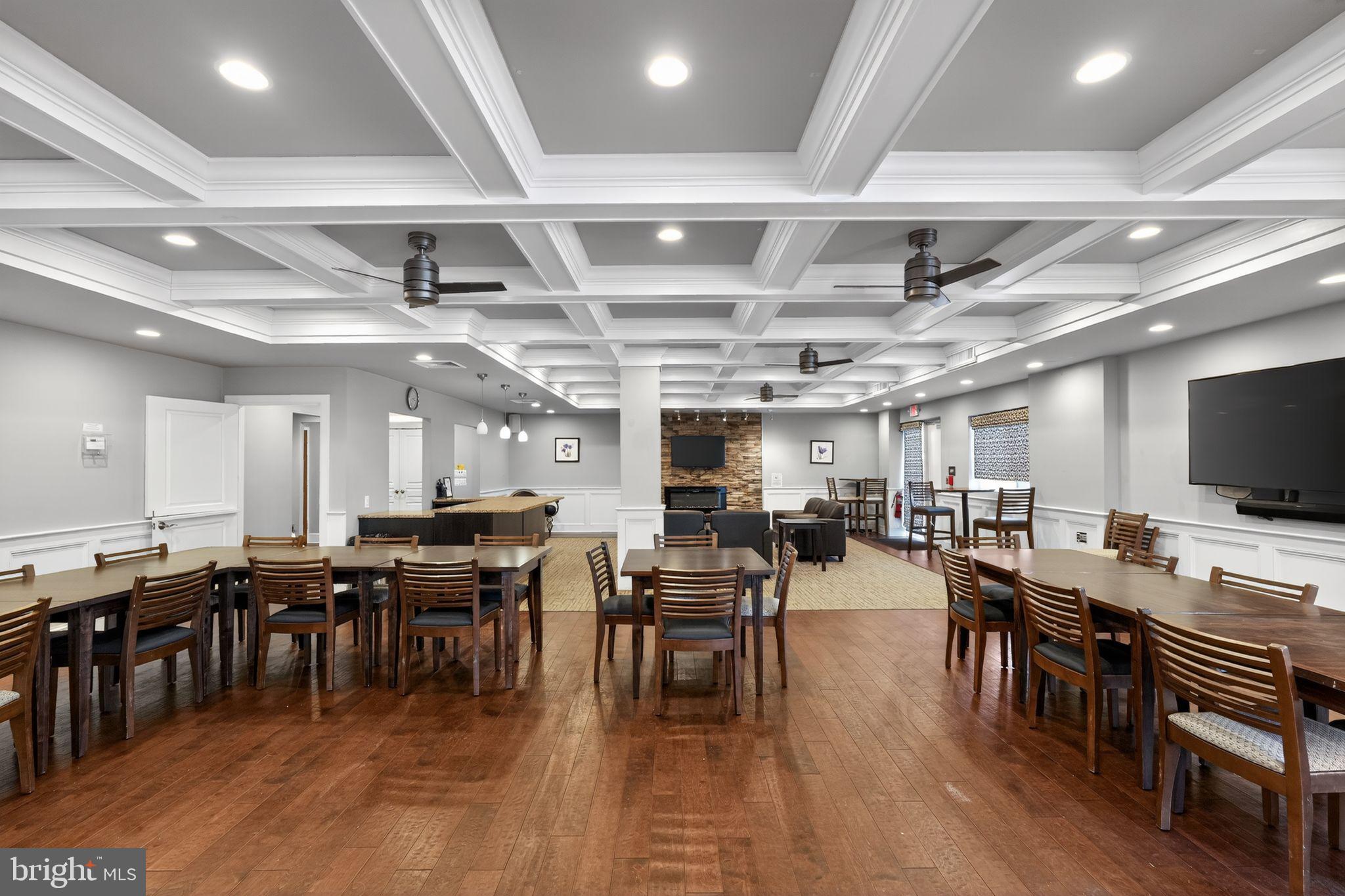 JENKINTOWN - Residential