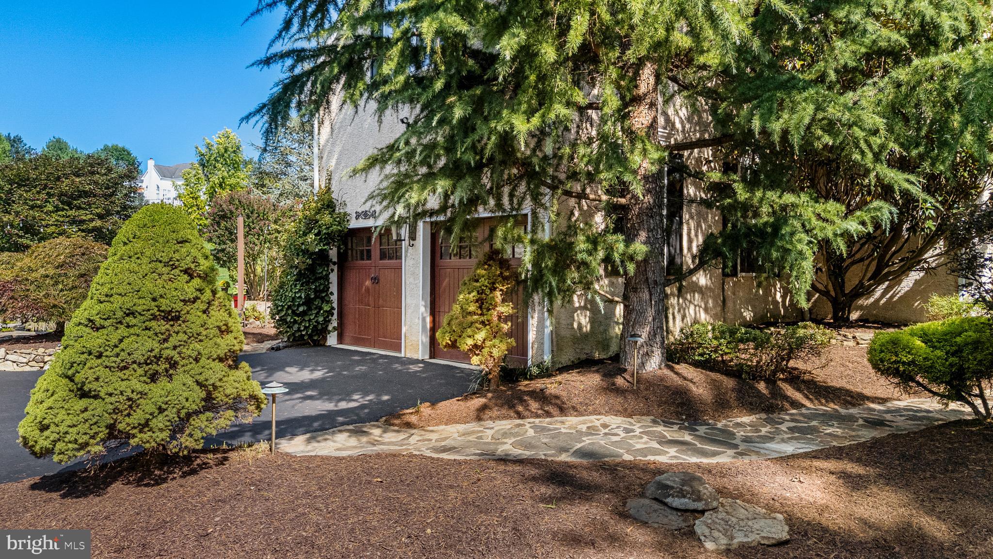Property Search 17 HIGHVIEW ROAD