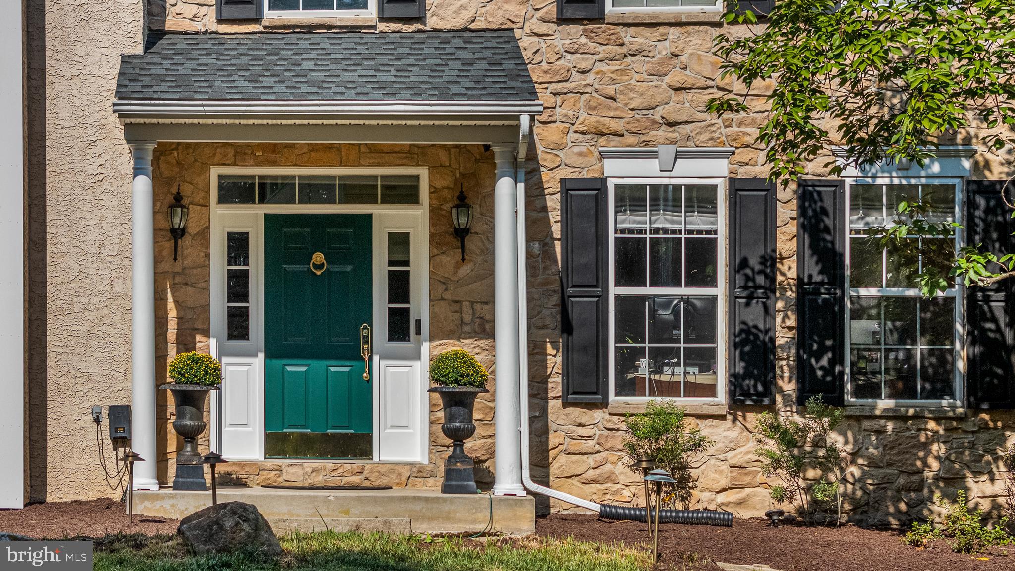 Property Search 17 HIGHVIEW ROAD