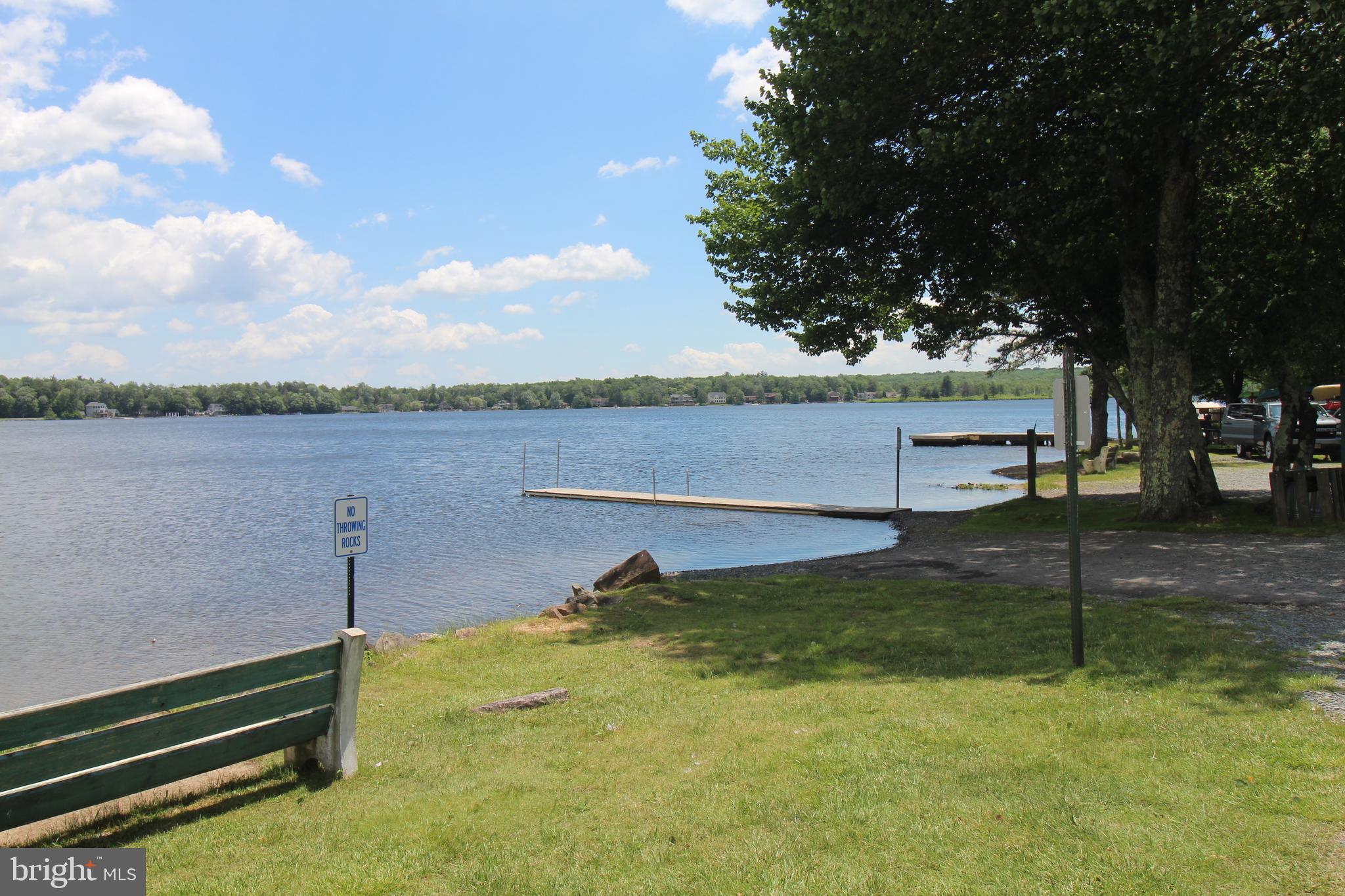 TOWAMENSING TRAILS - Residential