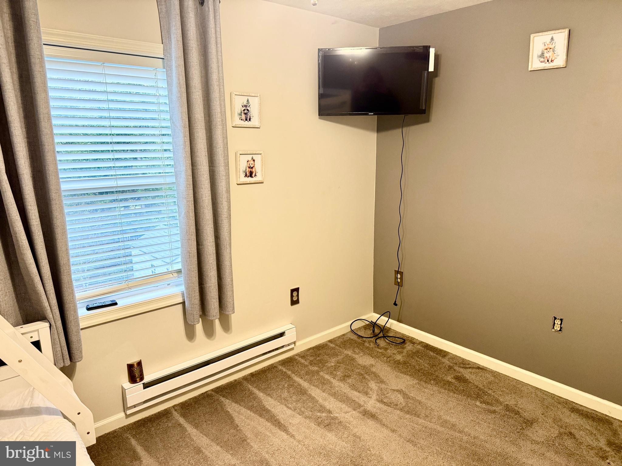 TOWAMENSING TRAILS - Residential