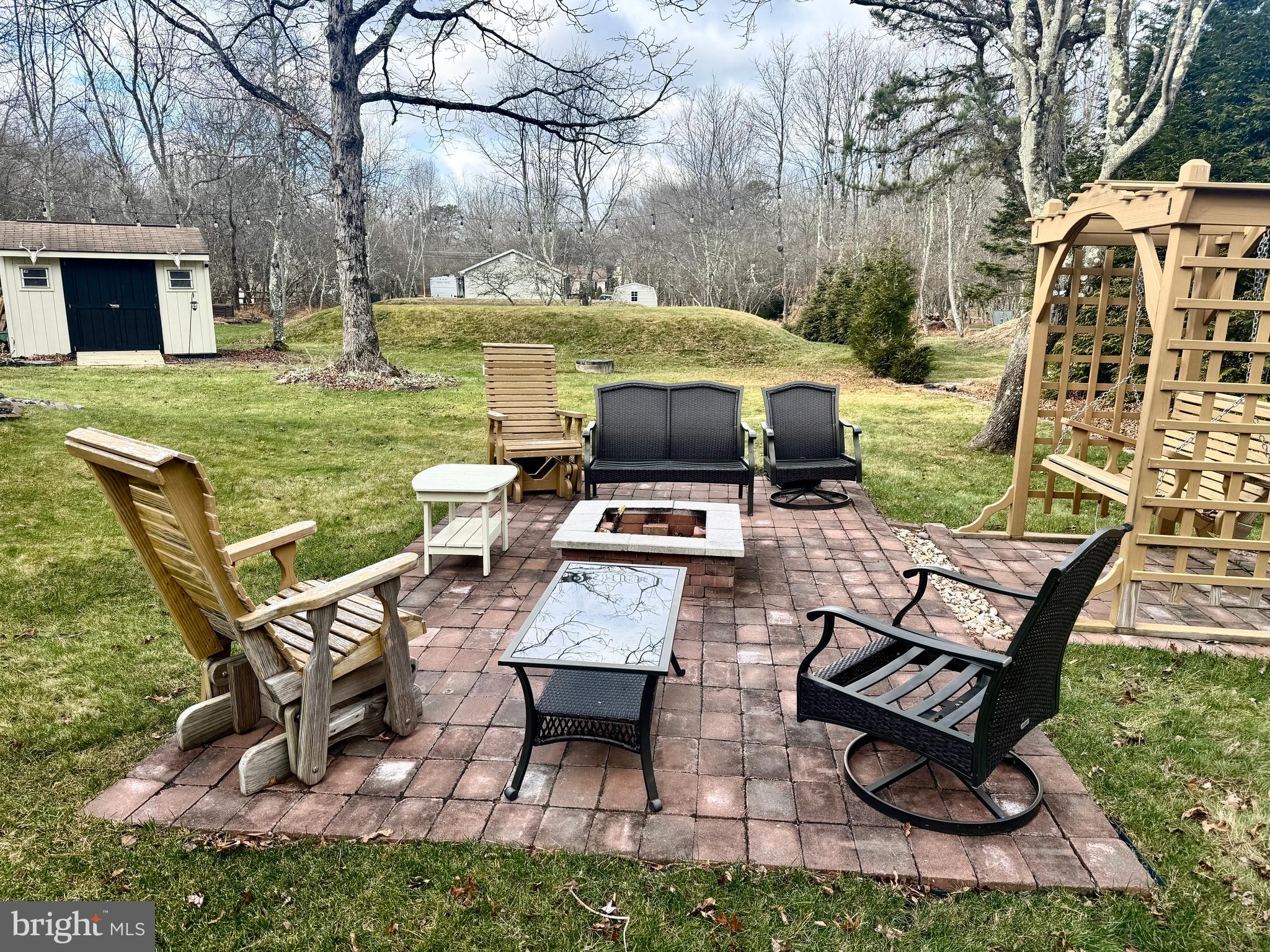 TOWAMENSING TRAILS - Residential