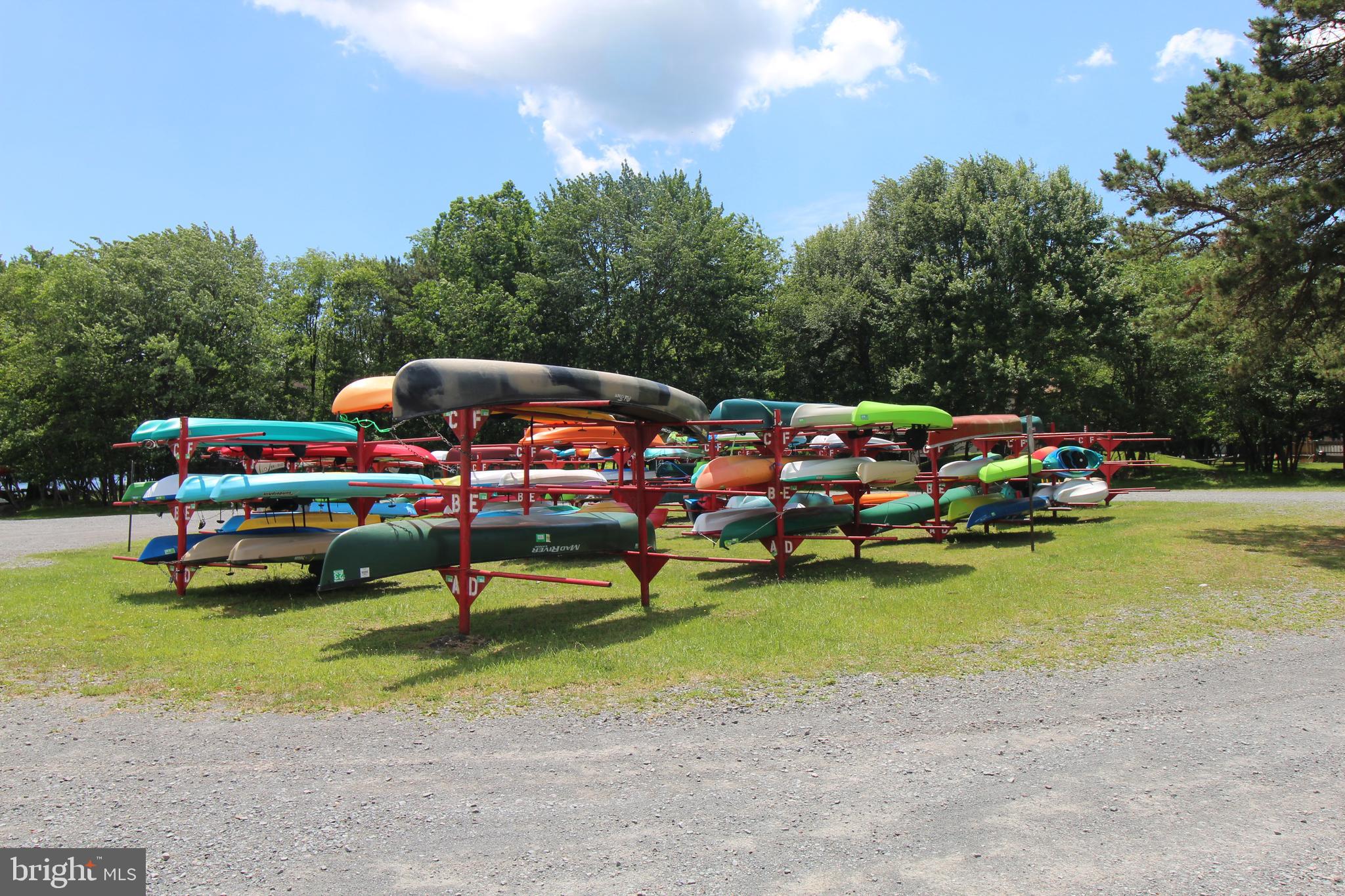 TOWAMENSING TRAILS - Residential
