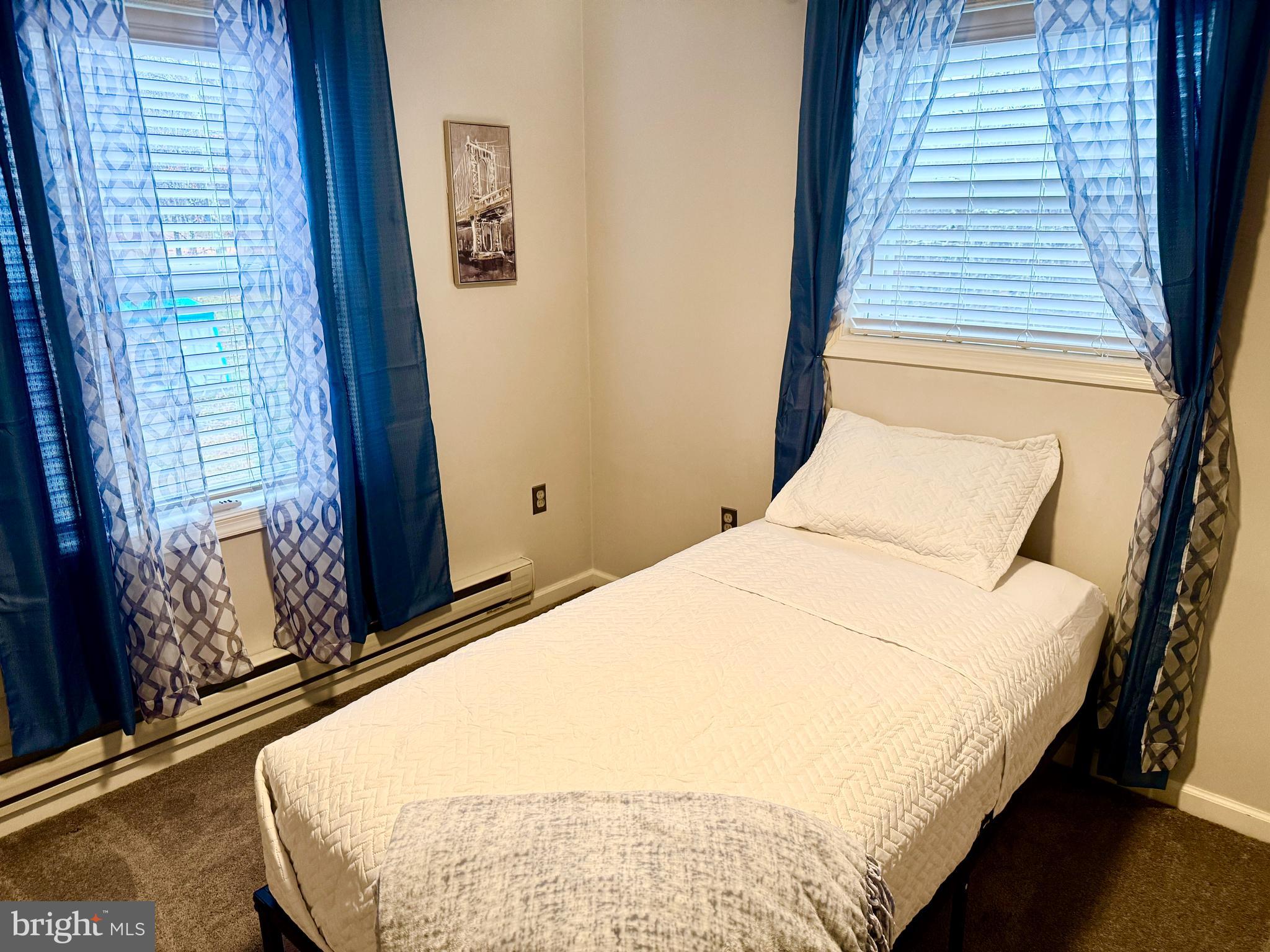 TOWAMENSING TRAILS - Residential