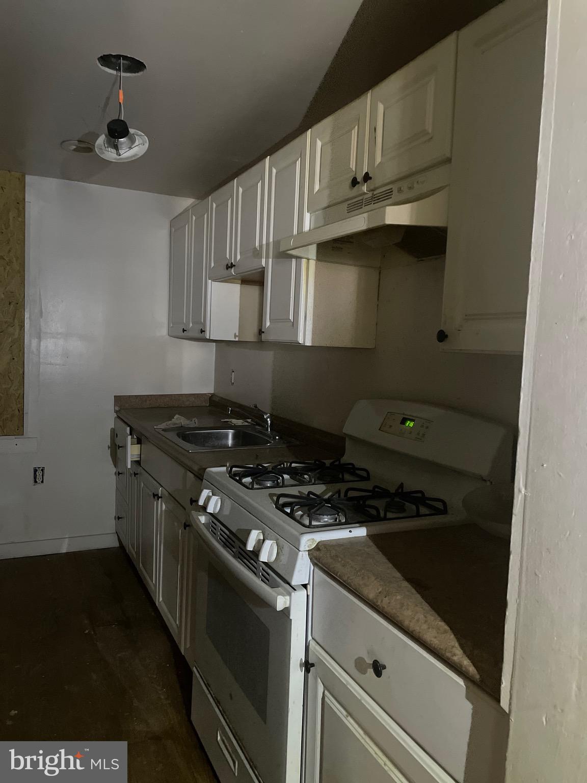 PARKSIDE - Residential