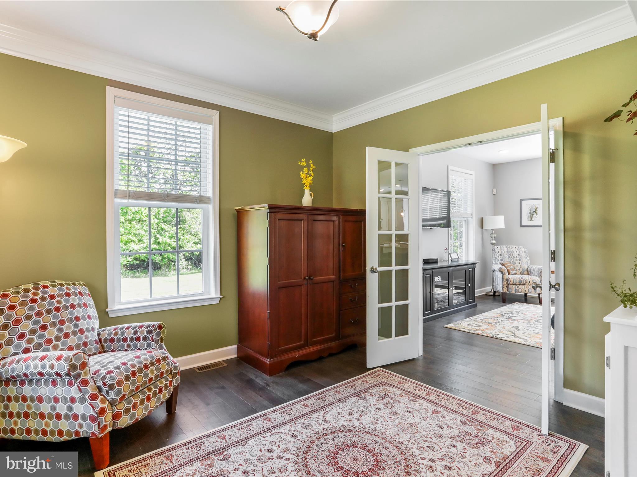 WALKER MANOR - Residential