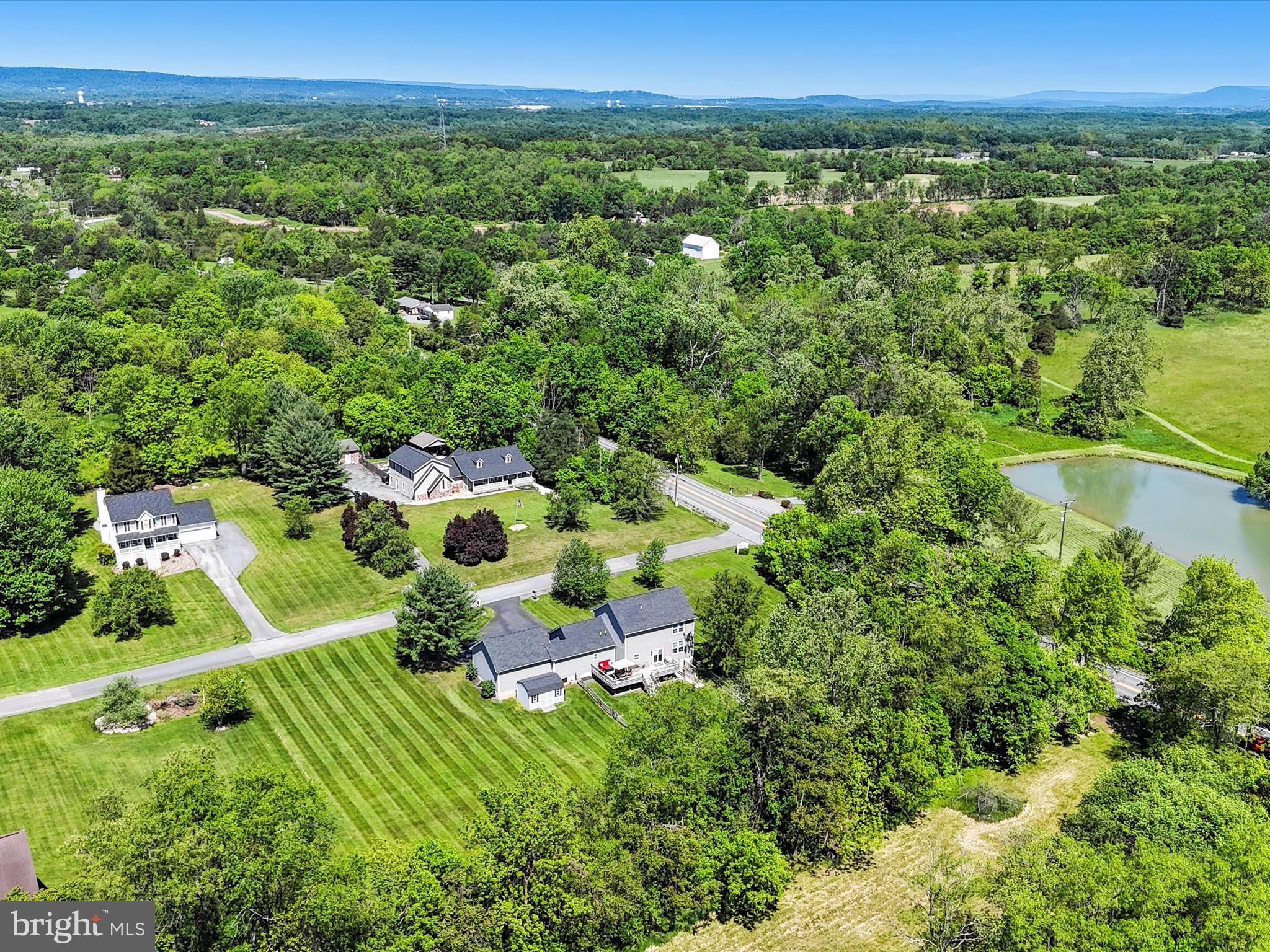 WALKER MANOR - Residential