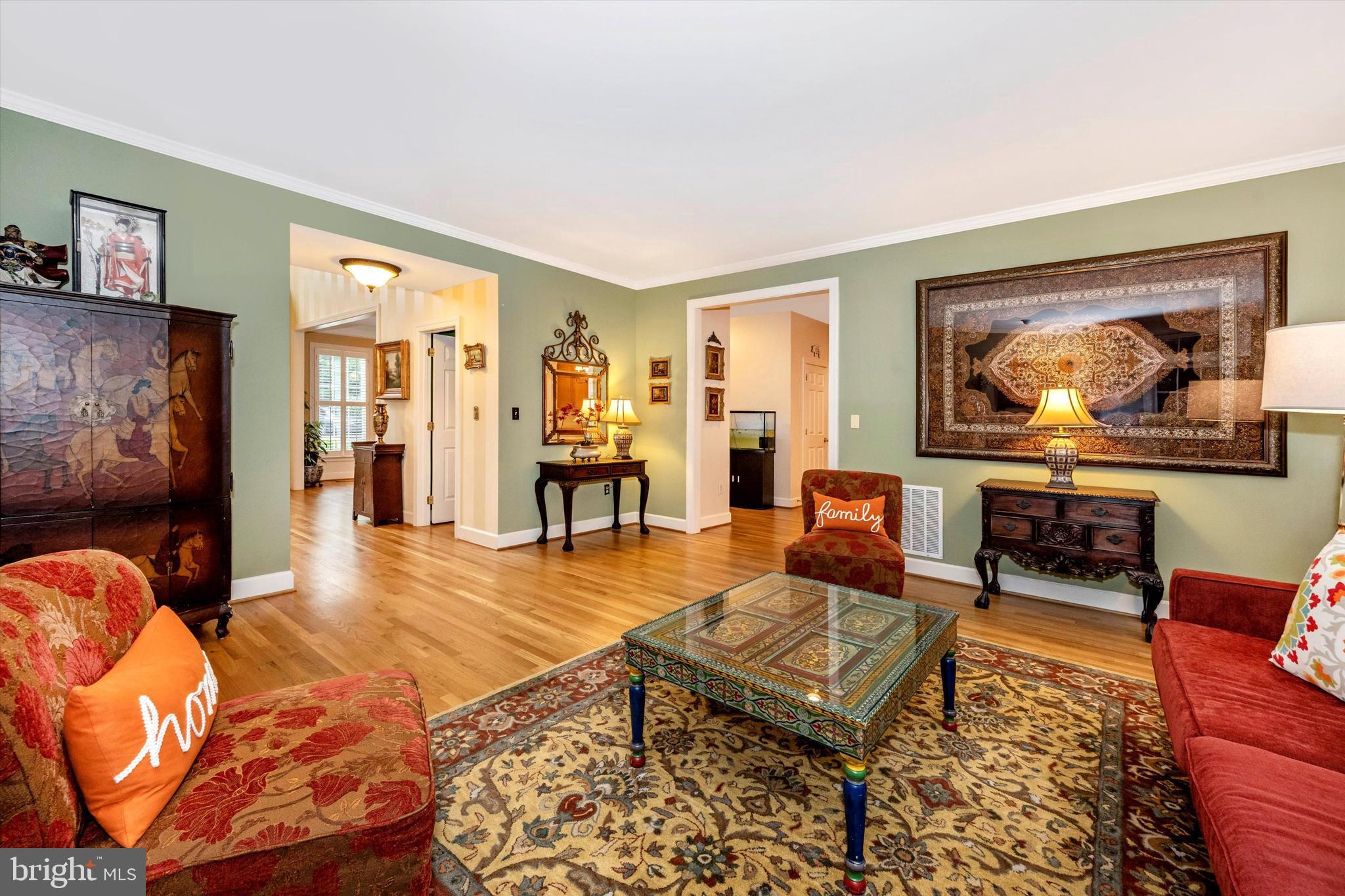 RIVER FALLS - Residential