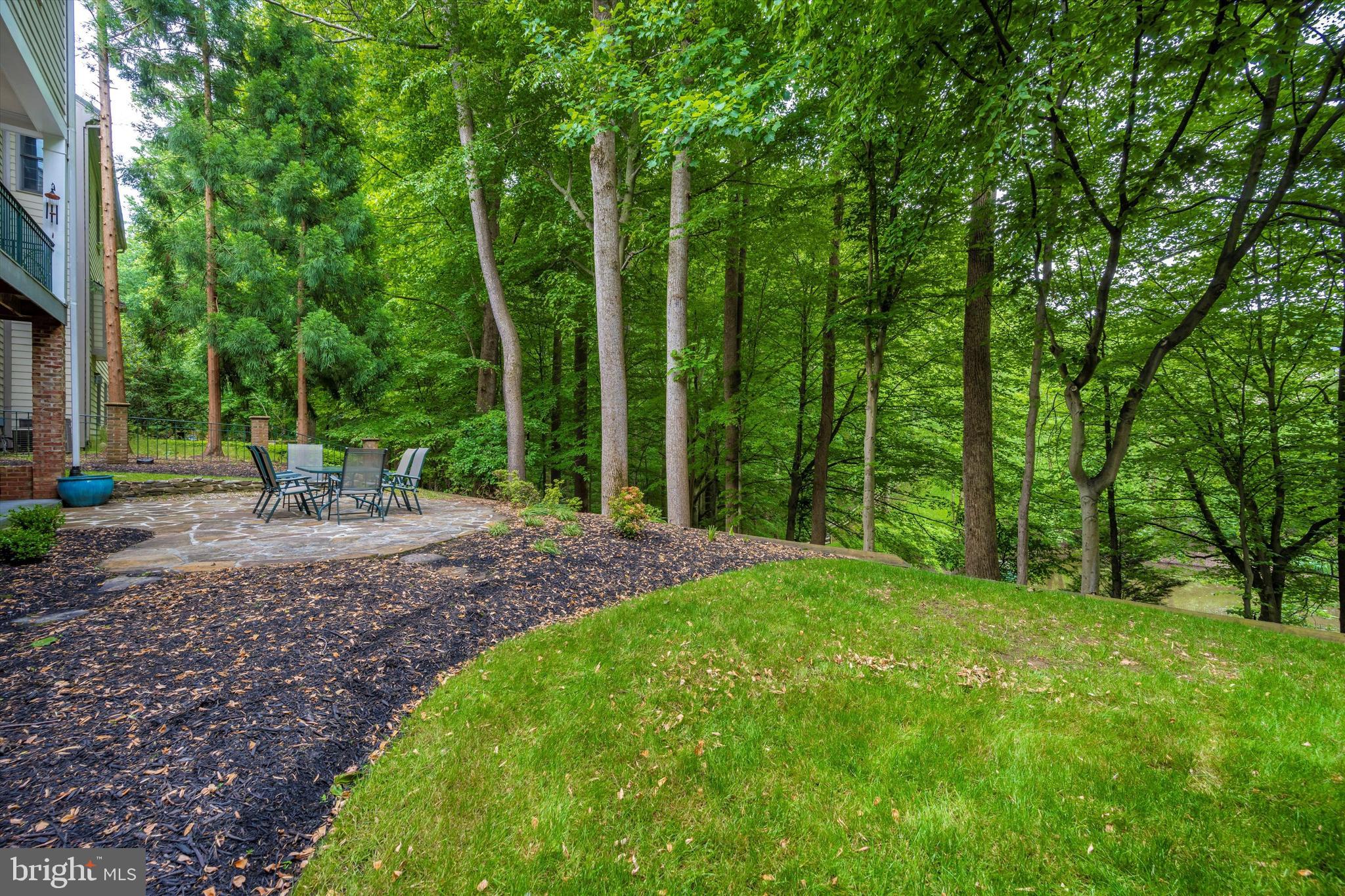 RIVER FALLS - Residential