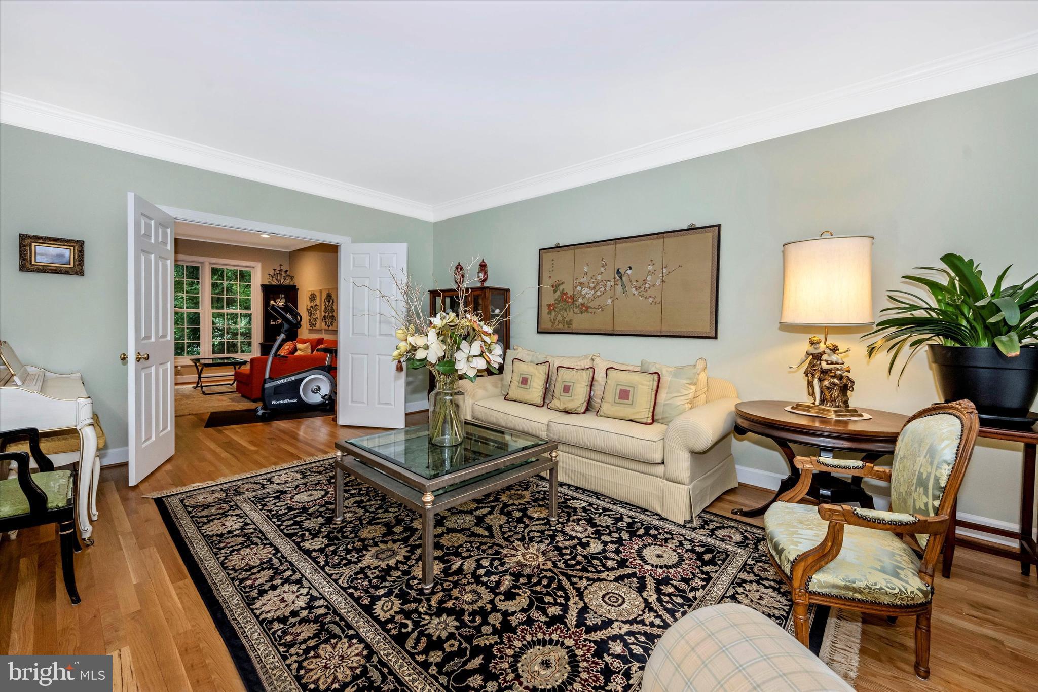 RIVER FALLS - Residential