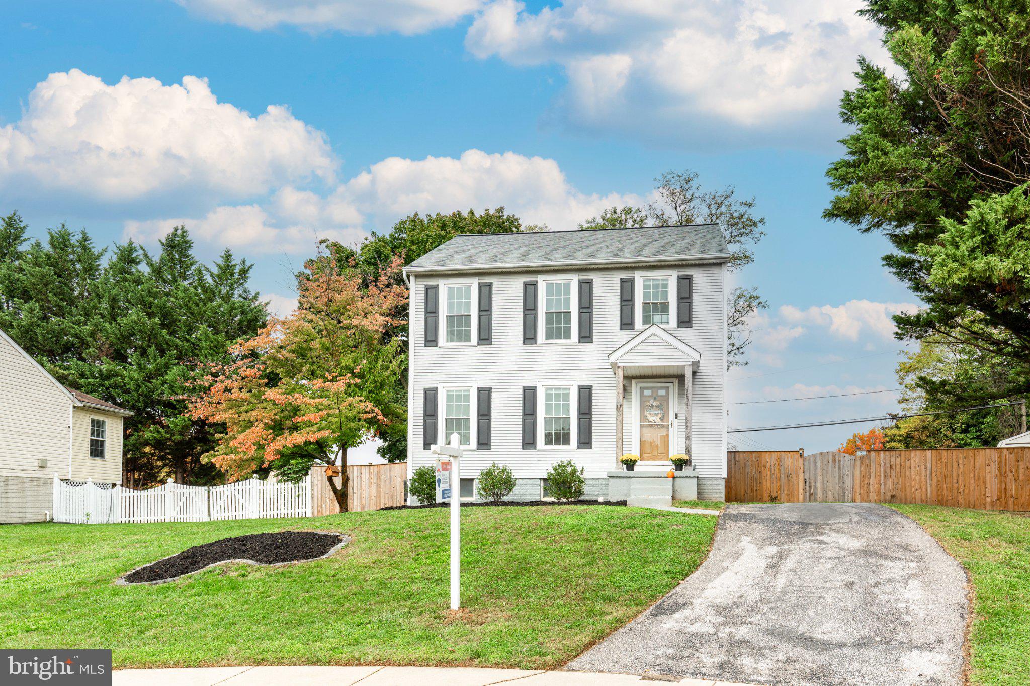 870 ELMWOOD COURT