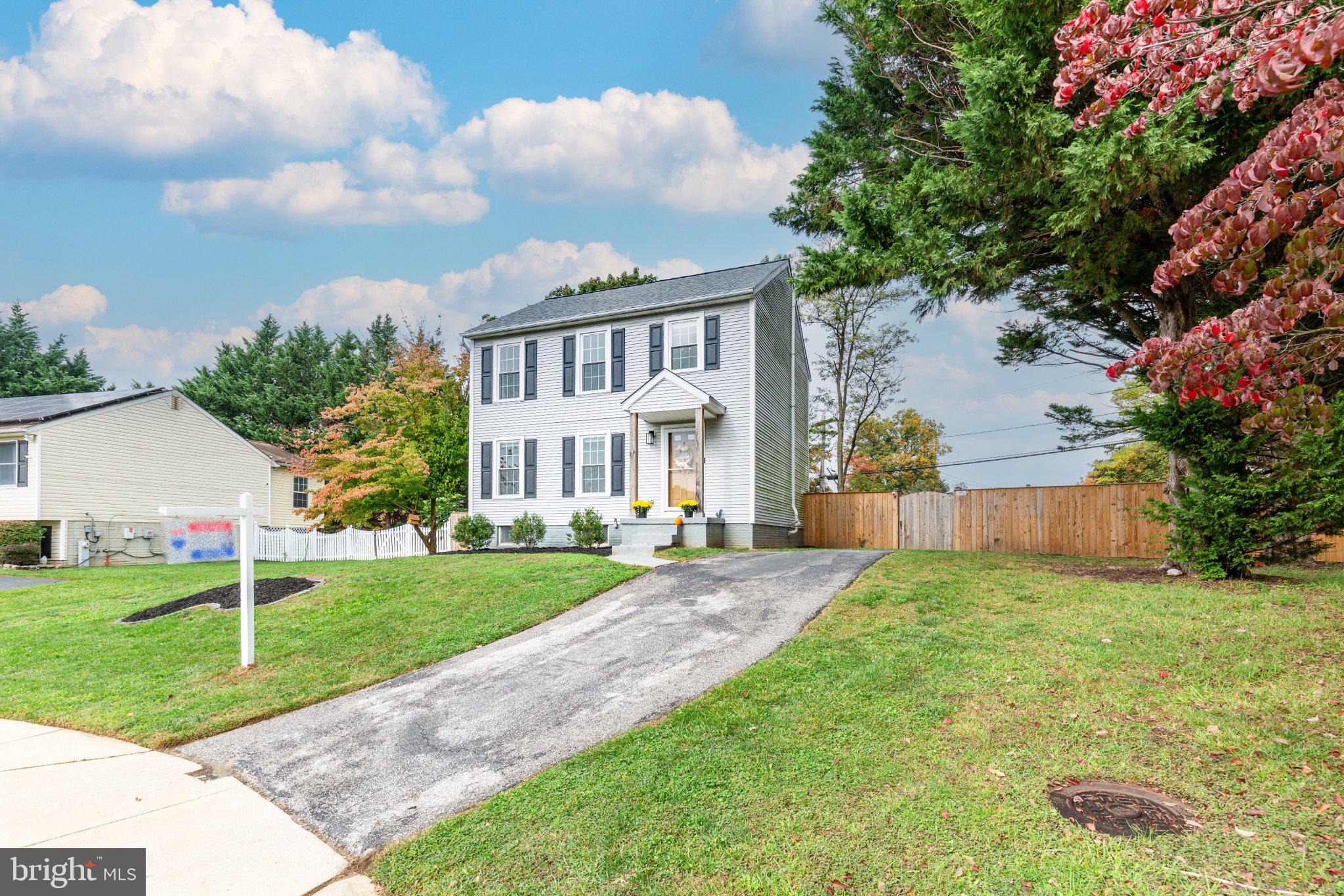 870 ELMWOOD COURT