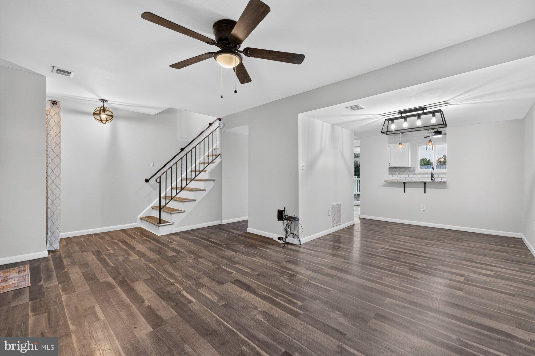 8808 EUREKA LANE