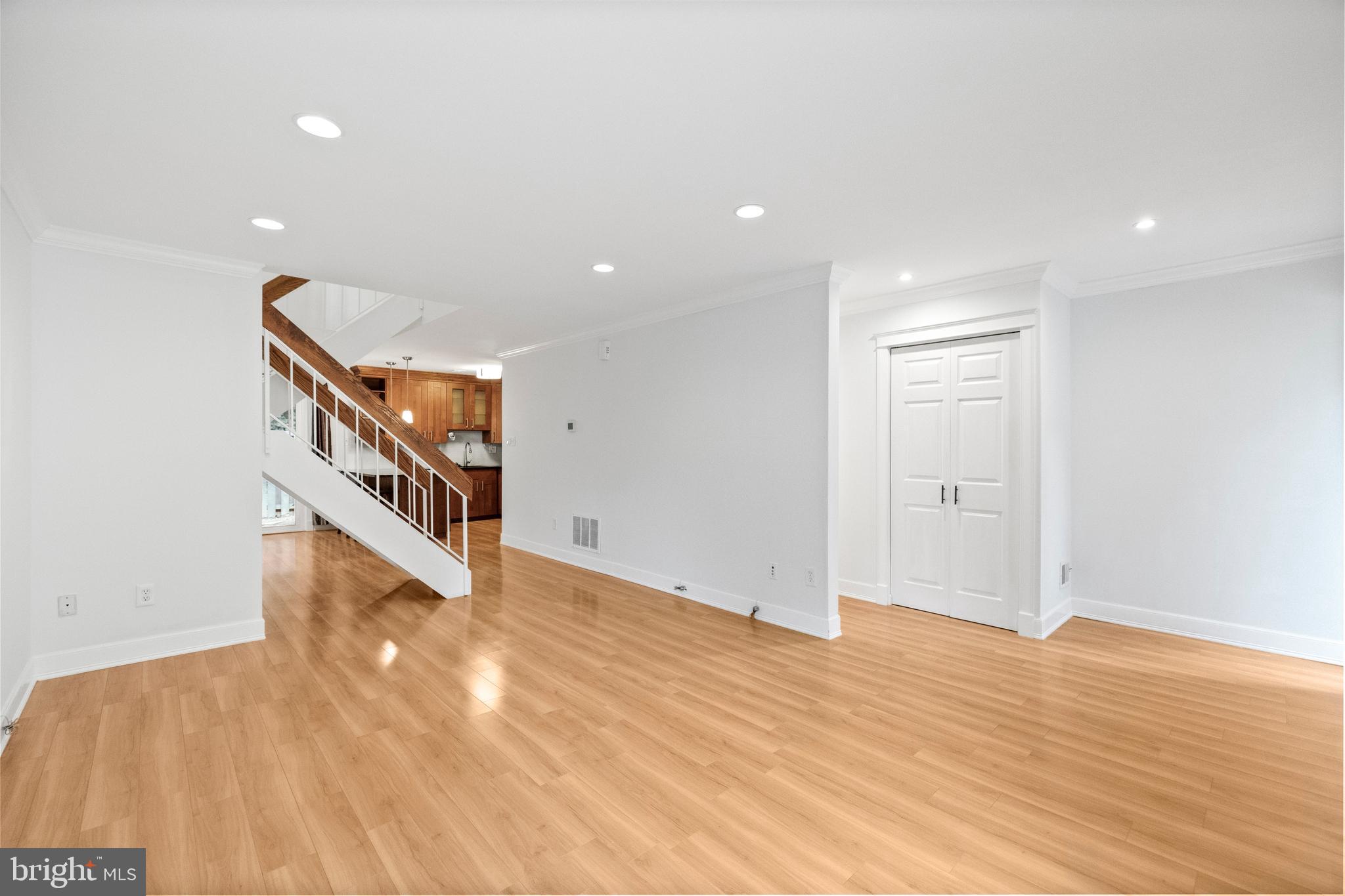 2248 COPPERSMITH SQUARE