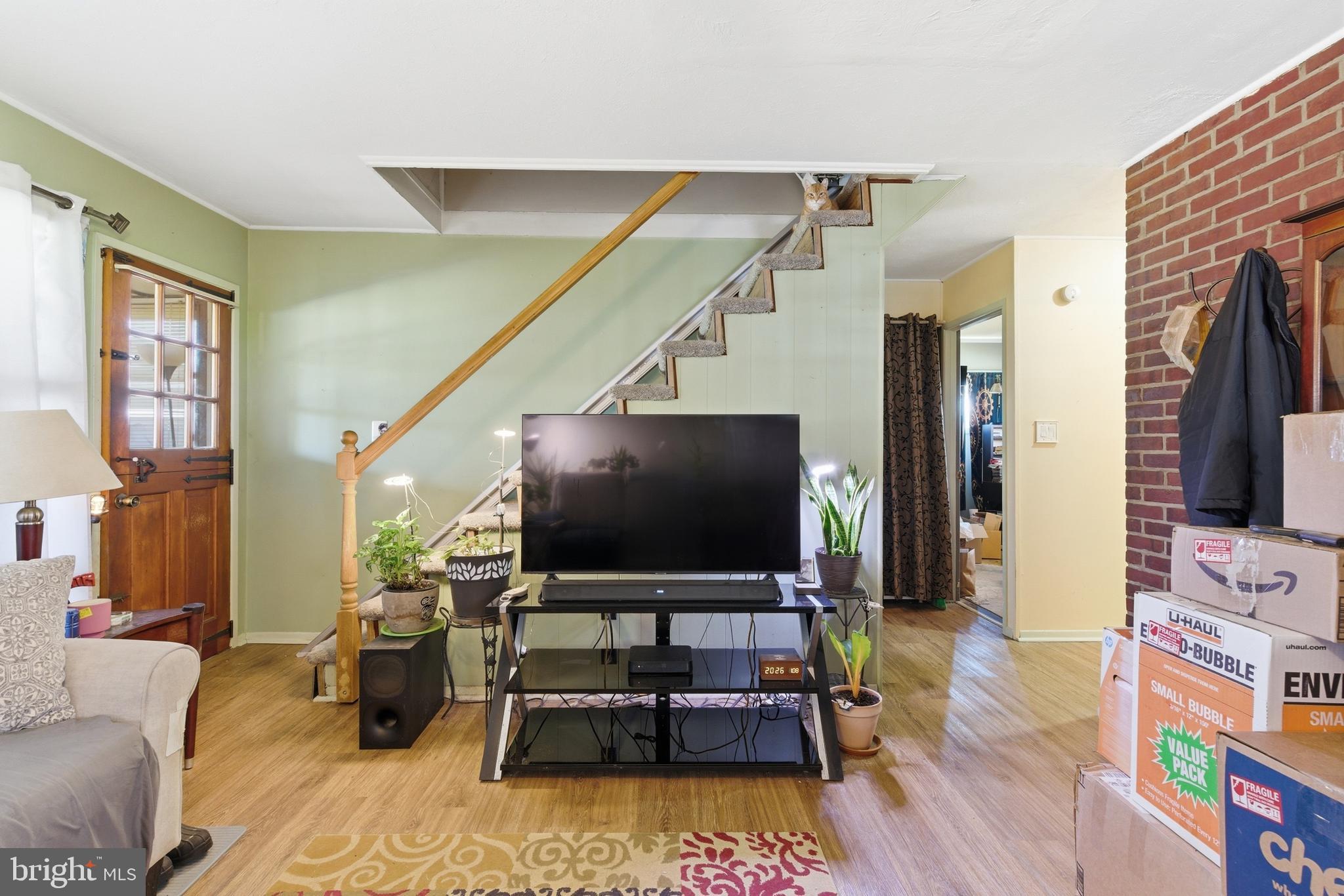 INDIAN CREEK - Residential