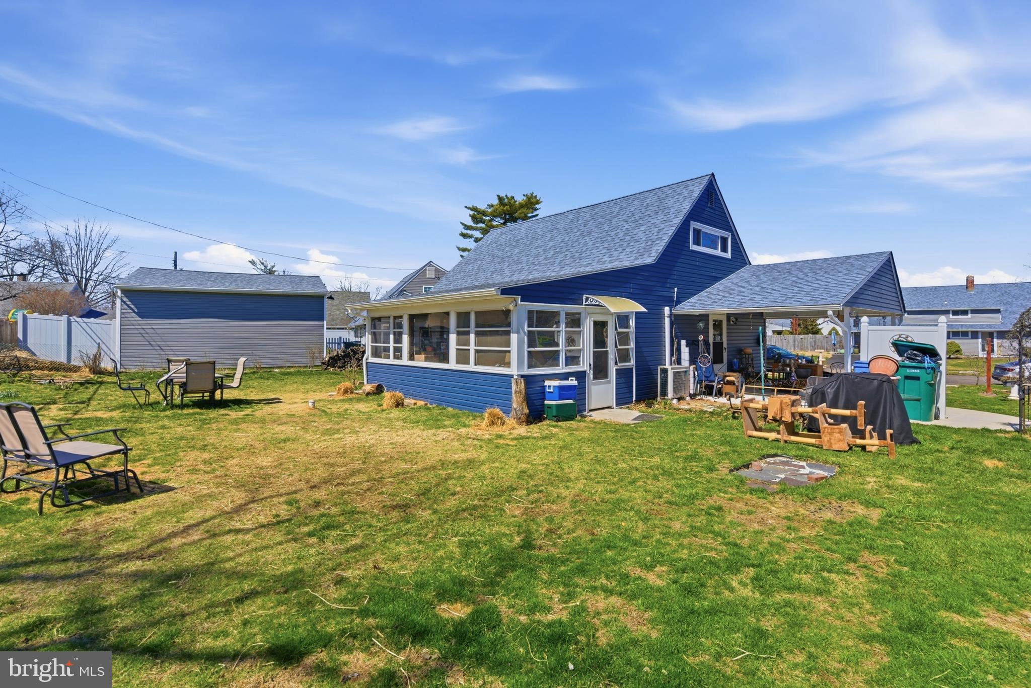 INDIAN CREEK - Residential