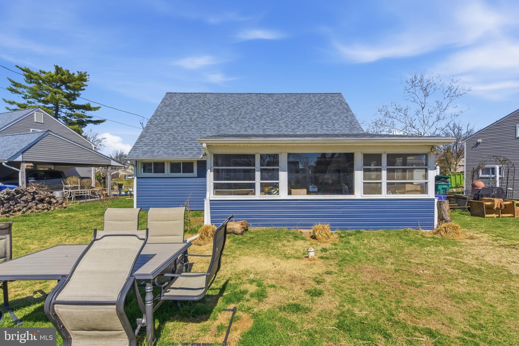 INDIAN CREEK - Residential