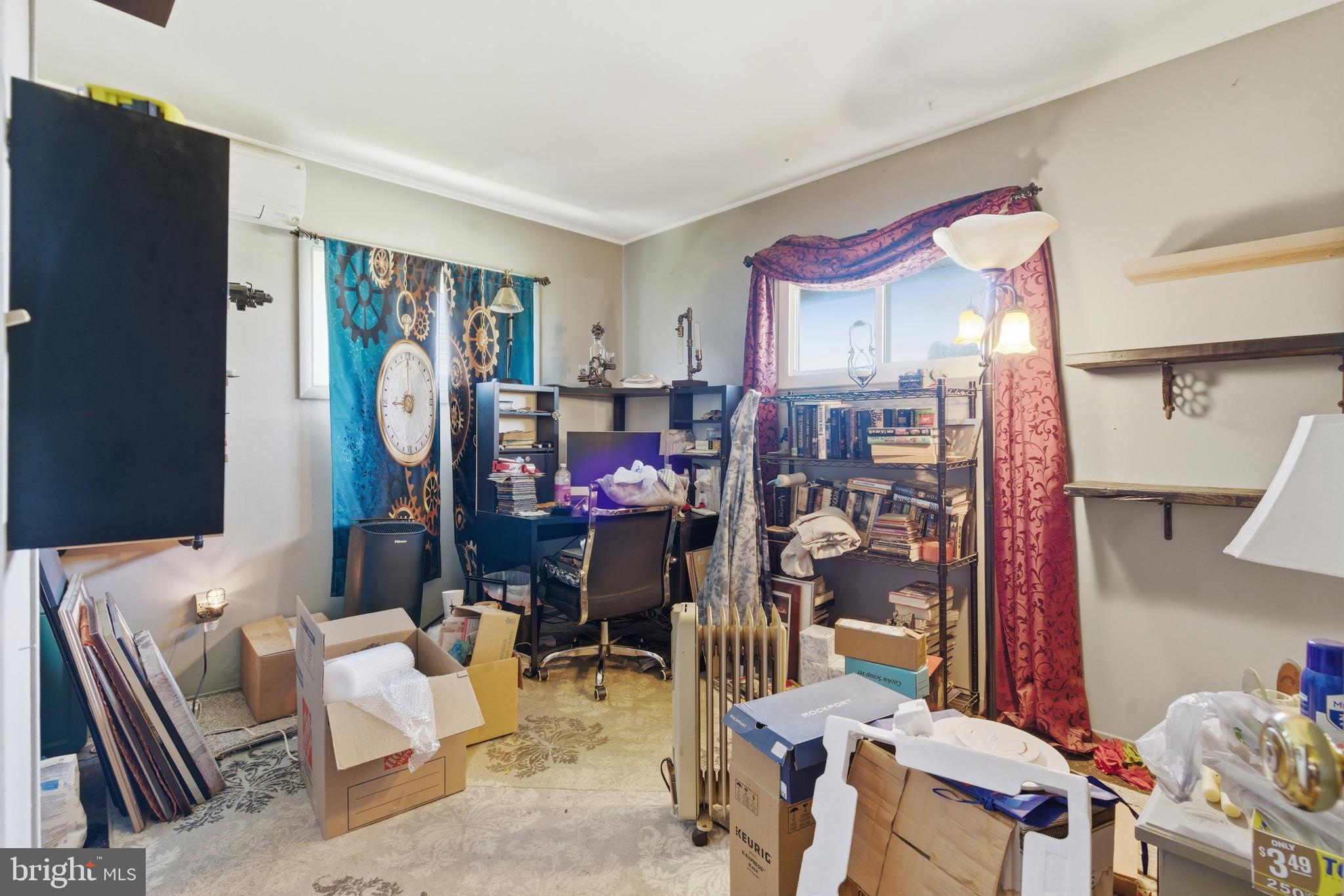 INDIAN CREEK - Residential