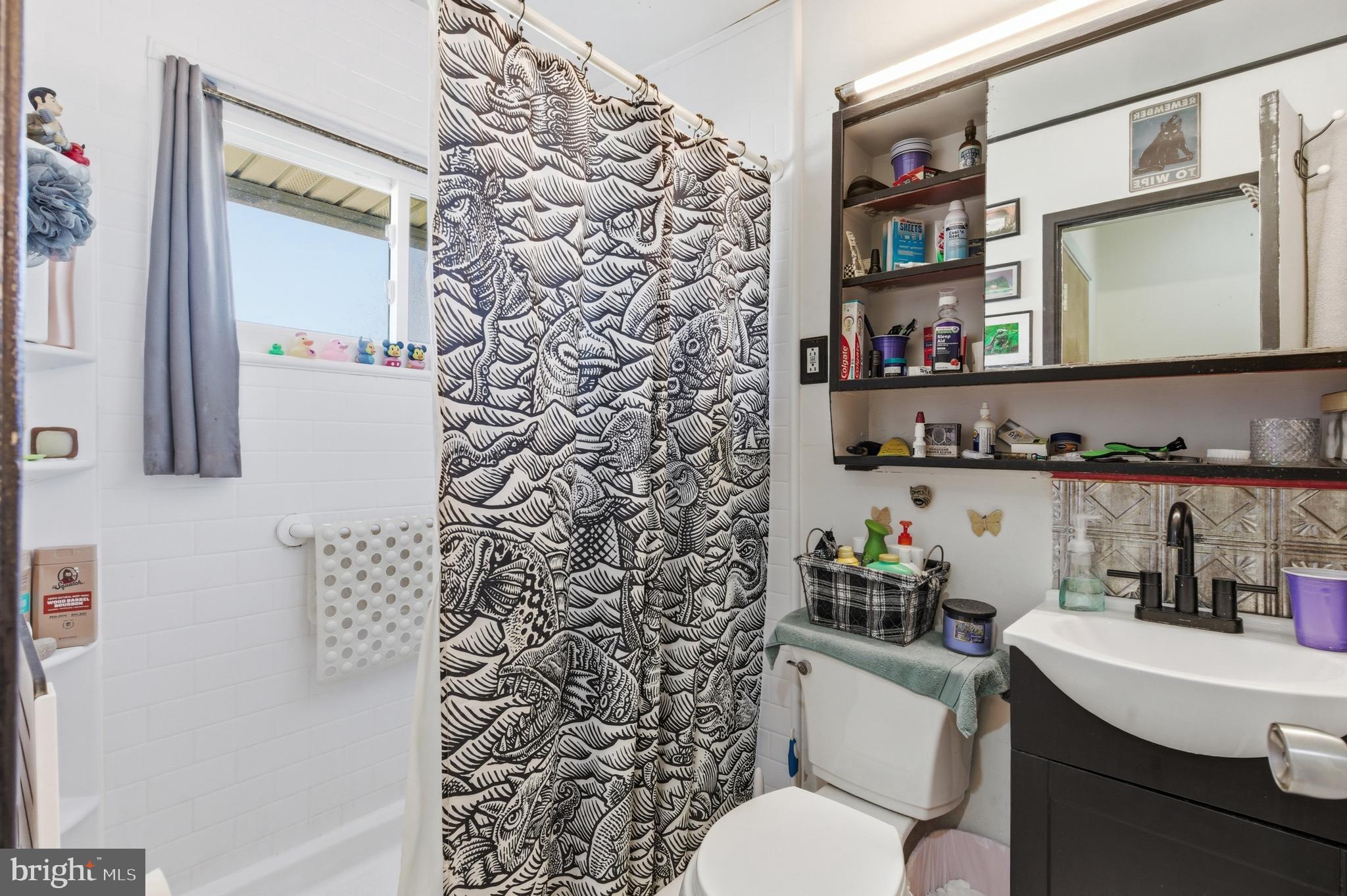 INDIAN CREEK - Residential