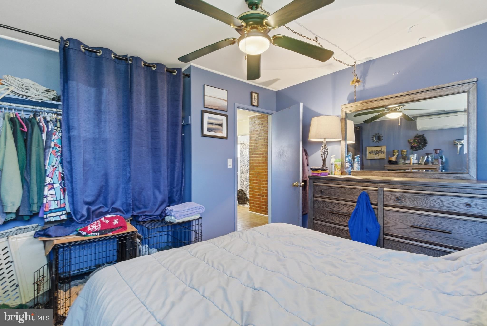 INDIAN CREEK - Residential