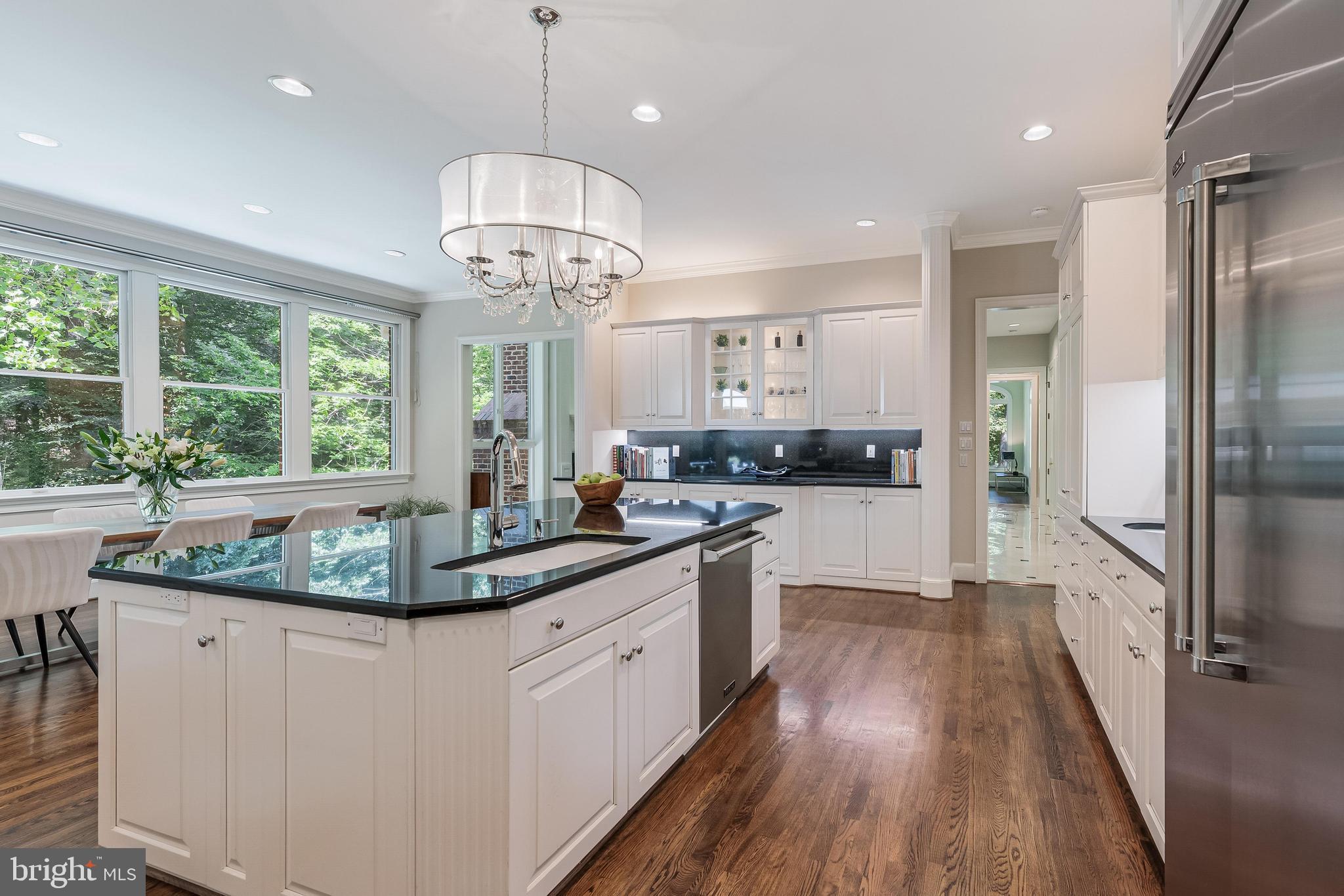 FALCON RIDGE - Residential