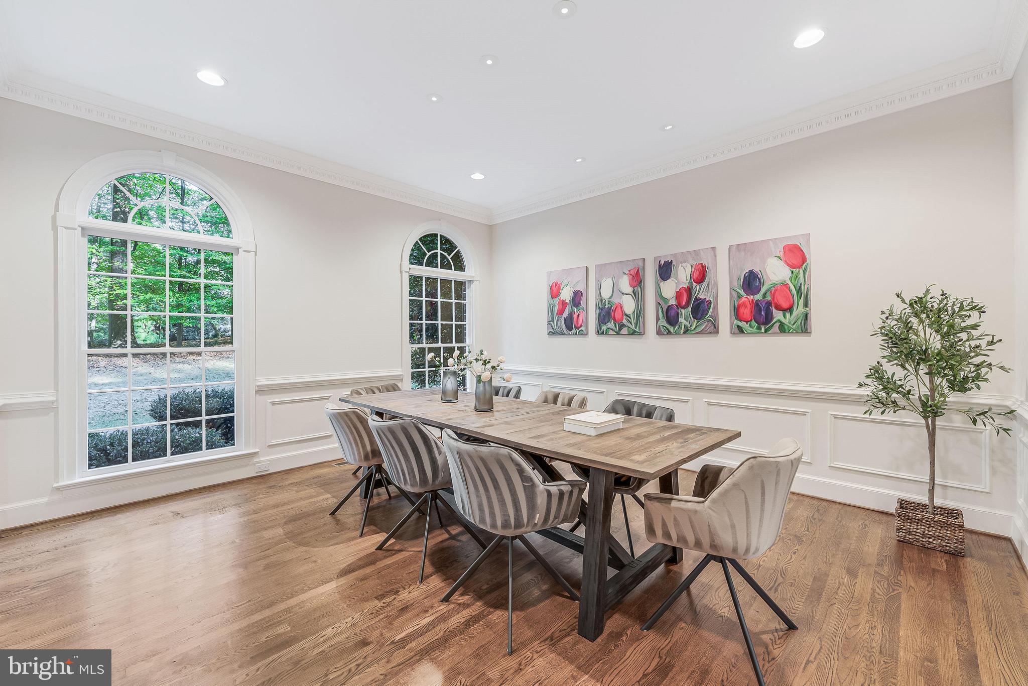 FALCON RIDGE - Residential