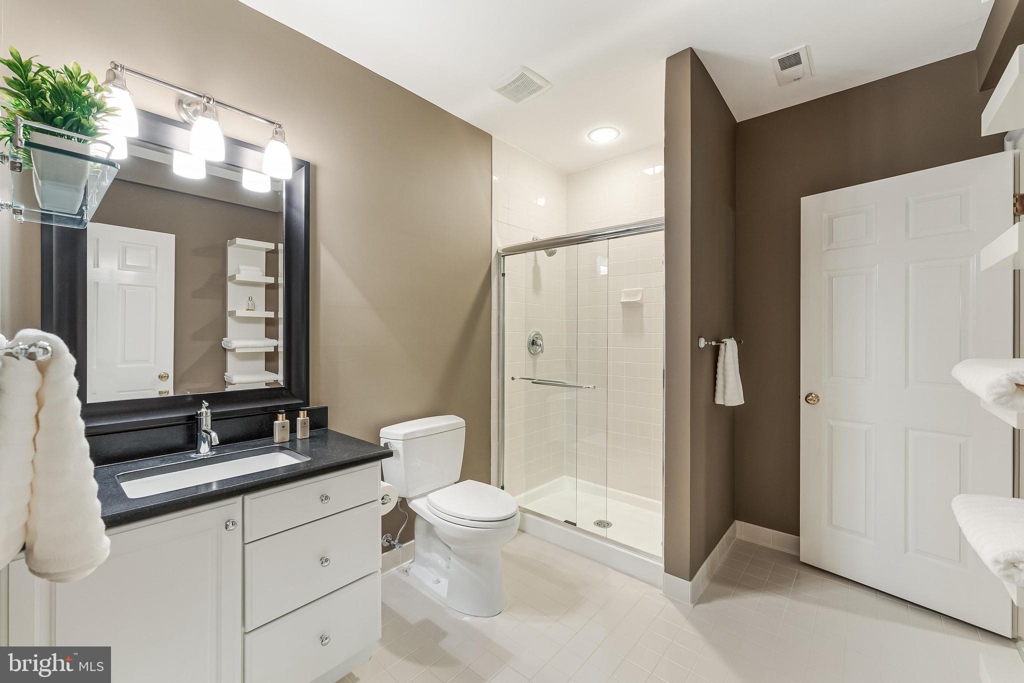 FALCON RIDGE - Residential