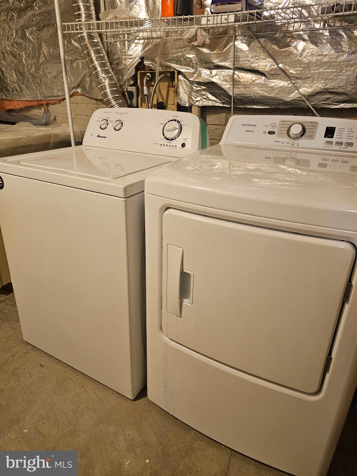 ROYAL PLAZA - Residential Lease