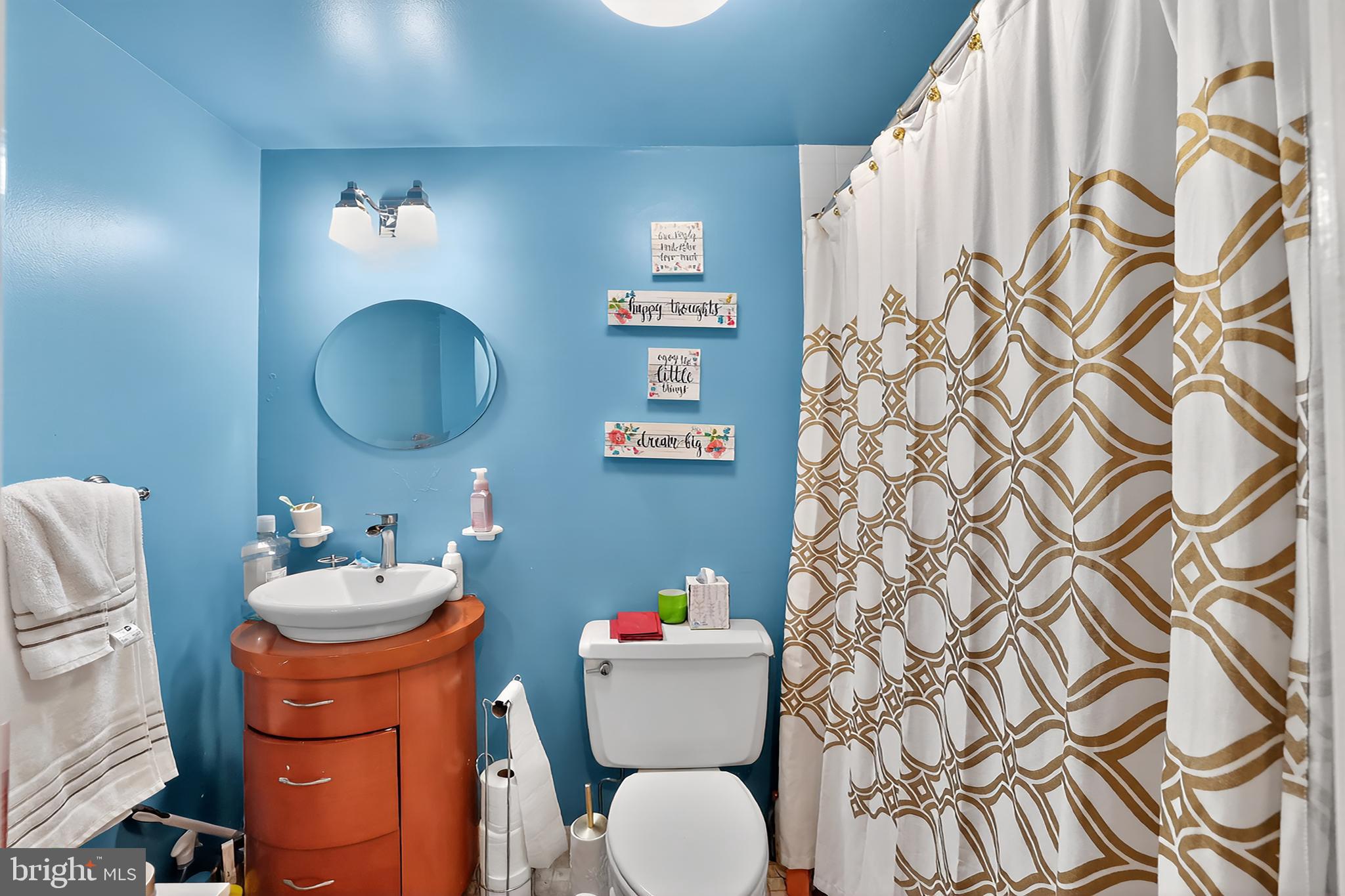 FRIENDSHIP HEIGHTS - Residential