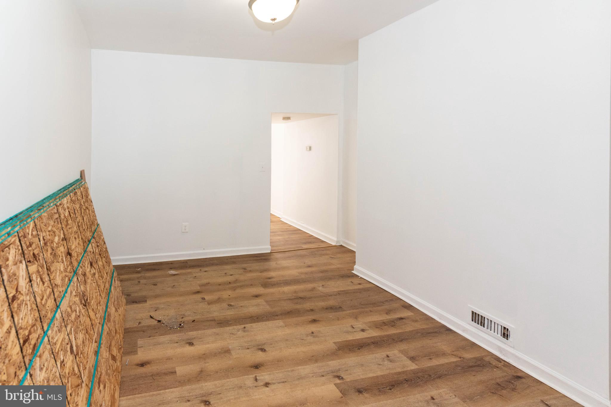 BARCLAY - Residential