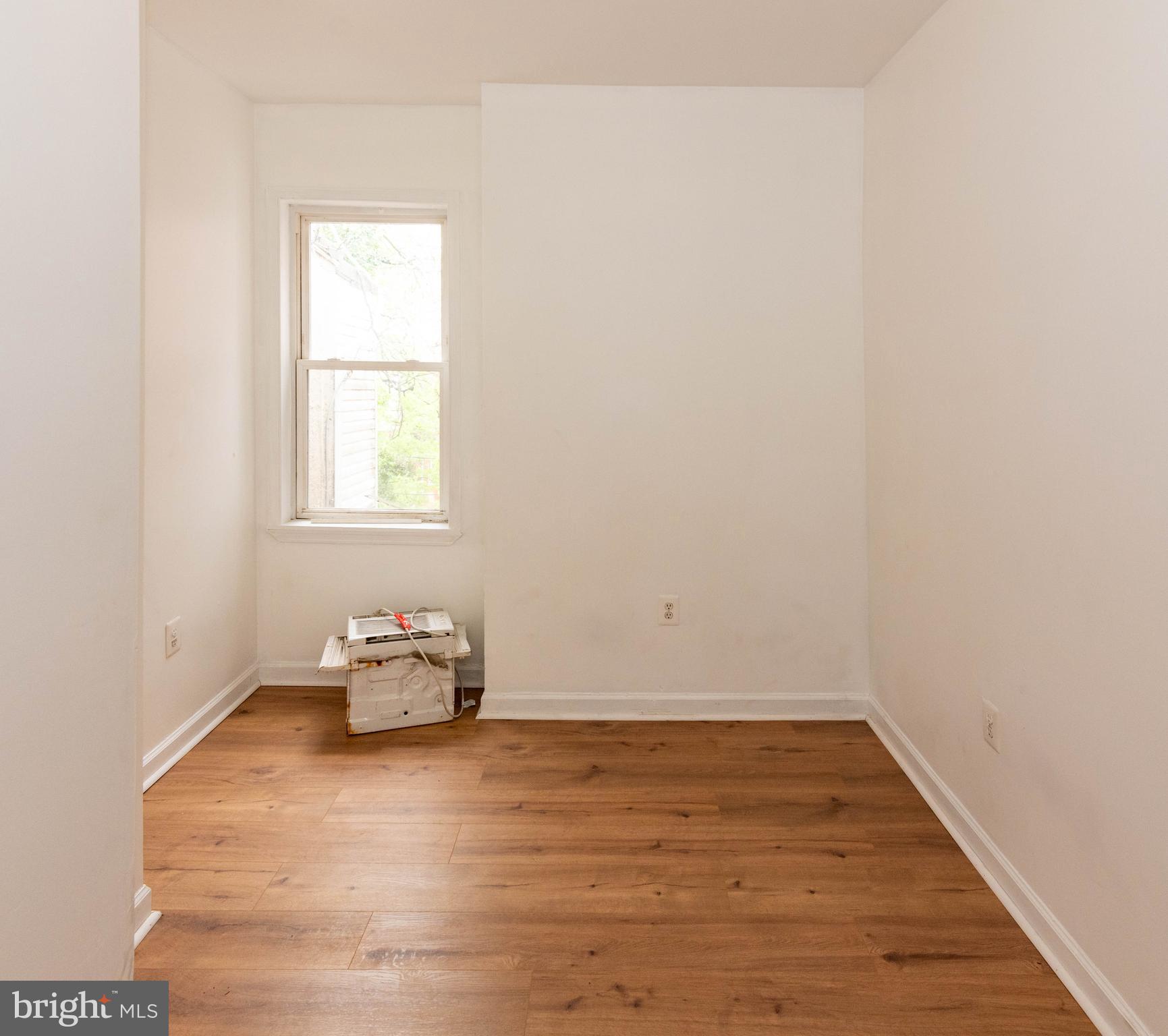 BARCLAY - Residential