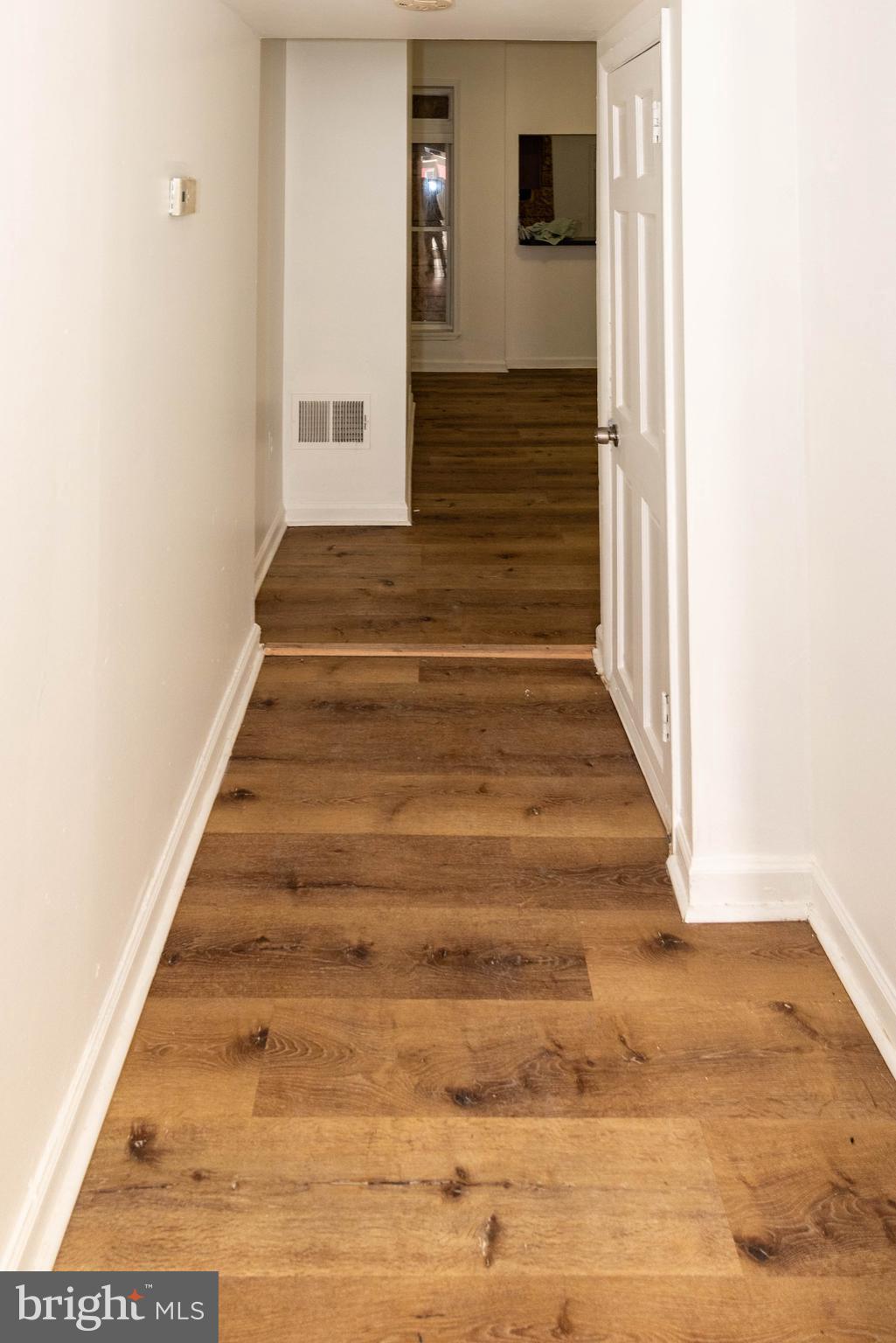 BARCLAY - Residential