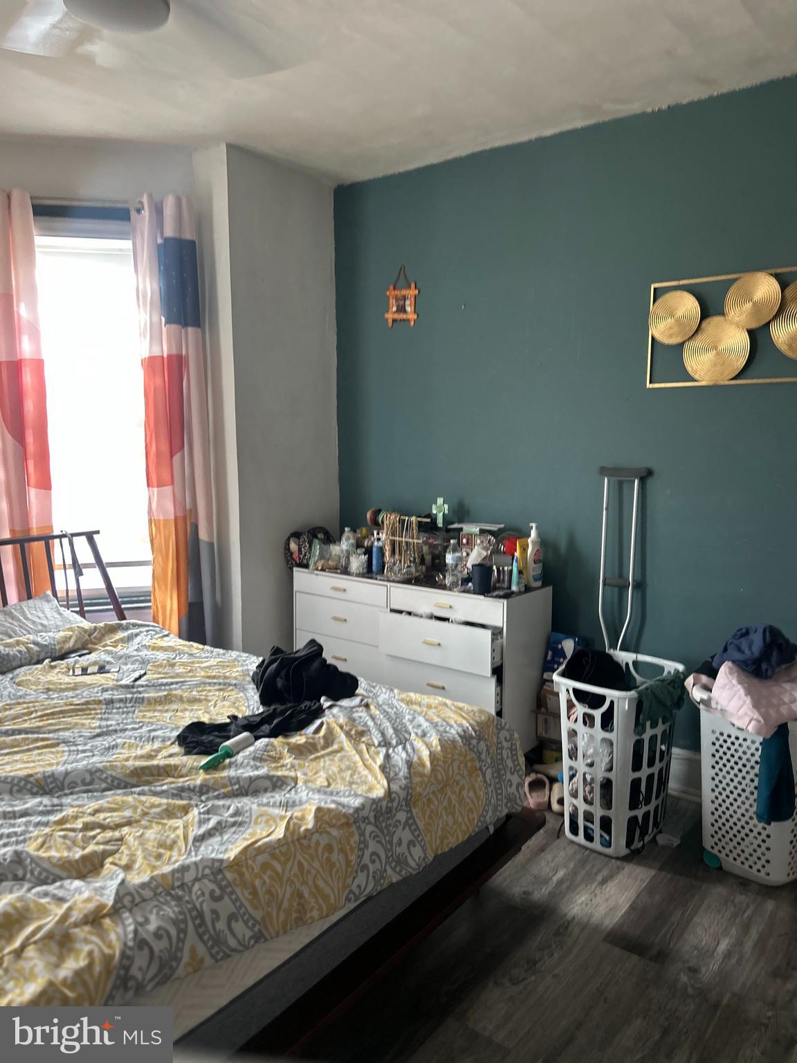 KENSINGTON - Residential