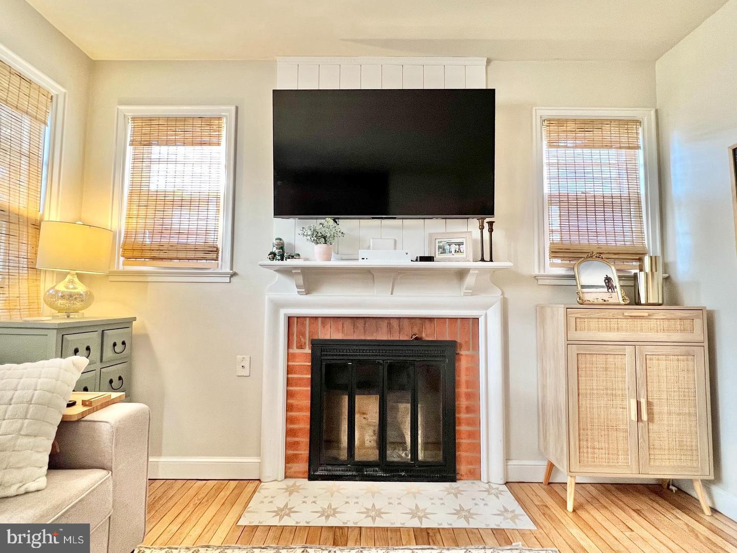 LINCOLN PARK - Residential Lease