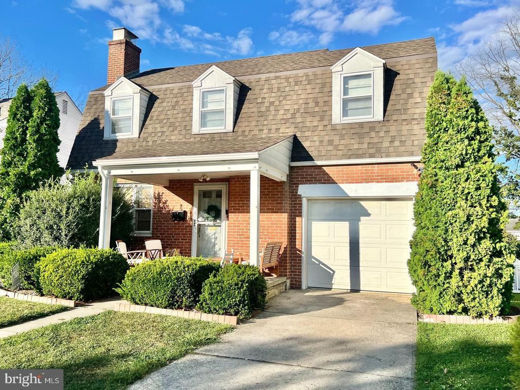 Photo of 503 Dorchester Avenue, READING, PA 19609 (MLS # PABK2064756)