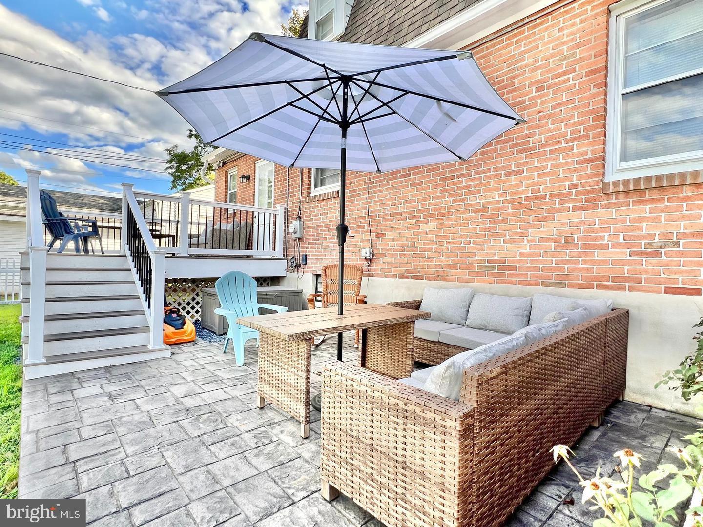 LINCOLN PARK - Residential Lease