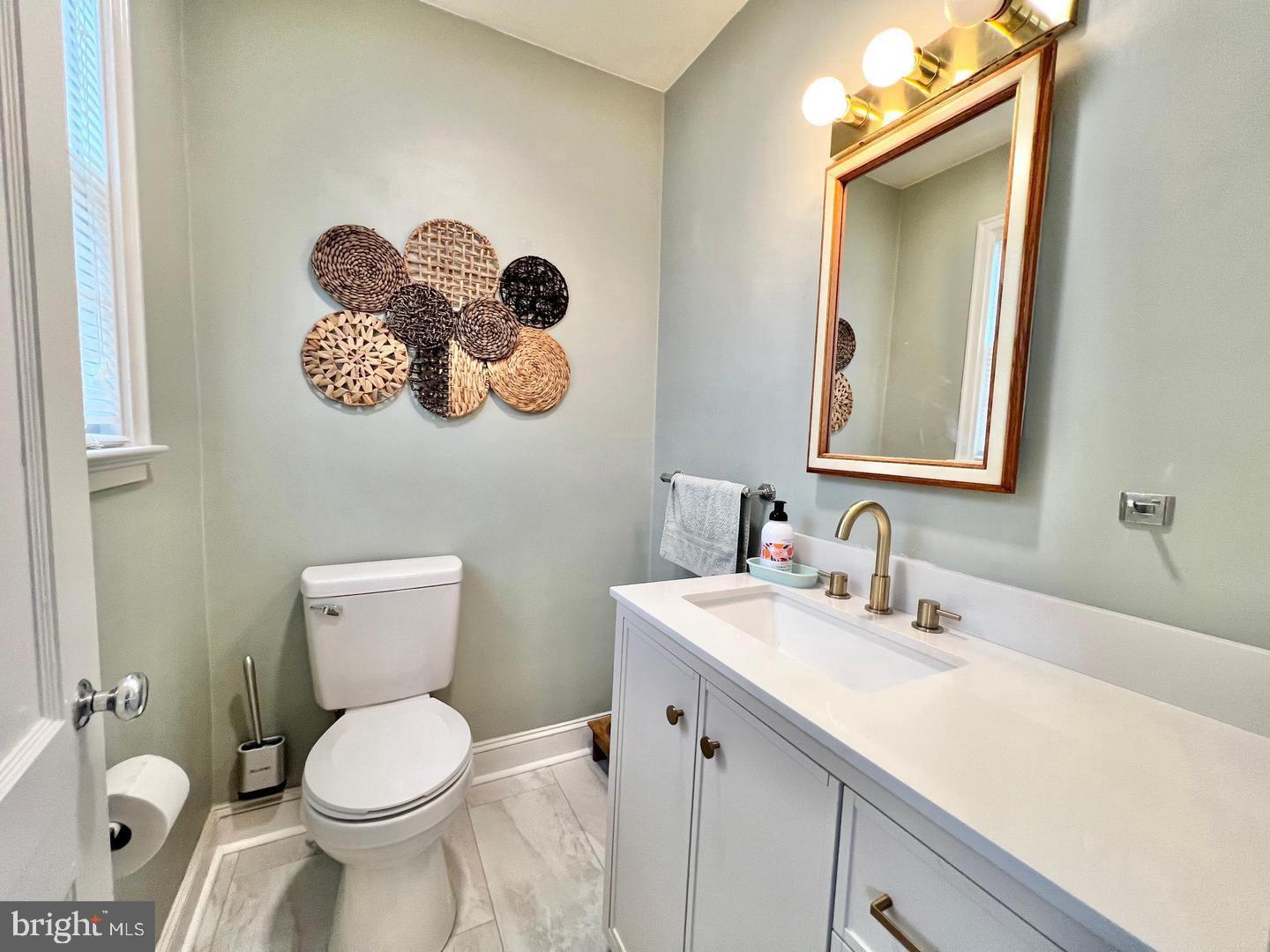 LINCOLN PARK - Residential Lease