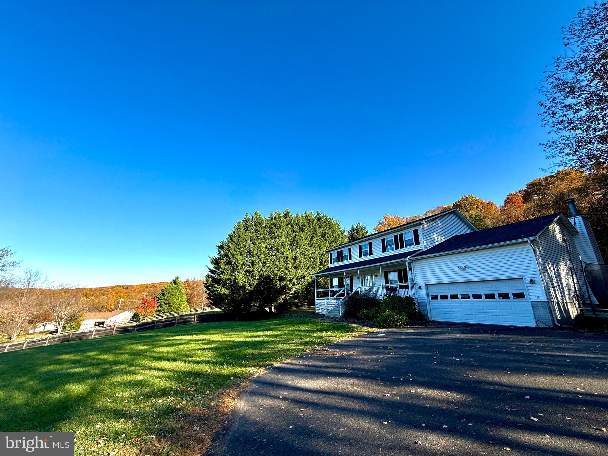 WHITE TAIL RIDGE - Residential