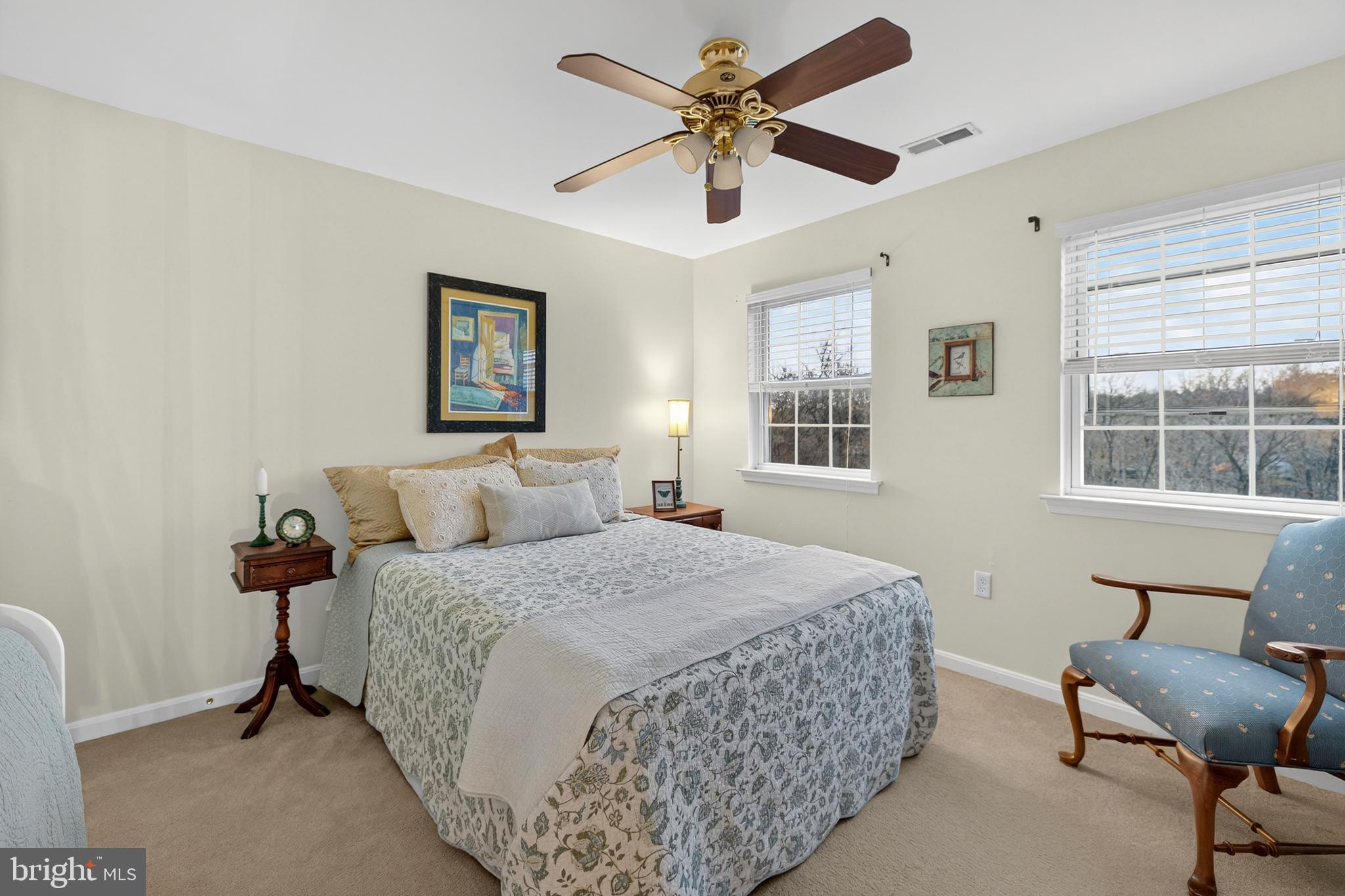 WHITE TAIL RIDGE - Residential