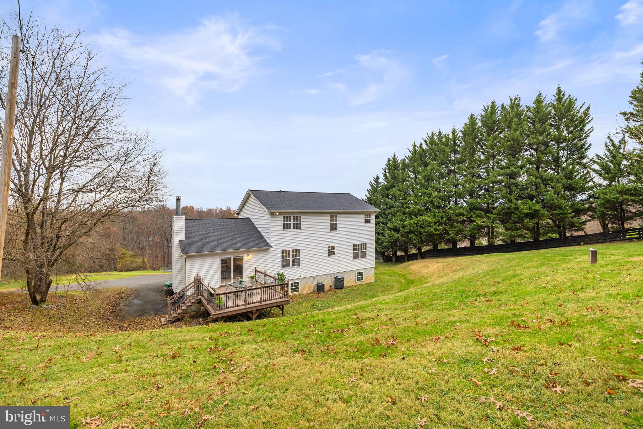 WHITE TAIL RIDGE - Residential