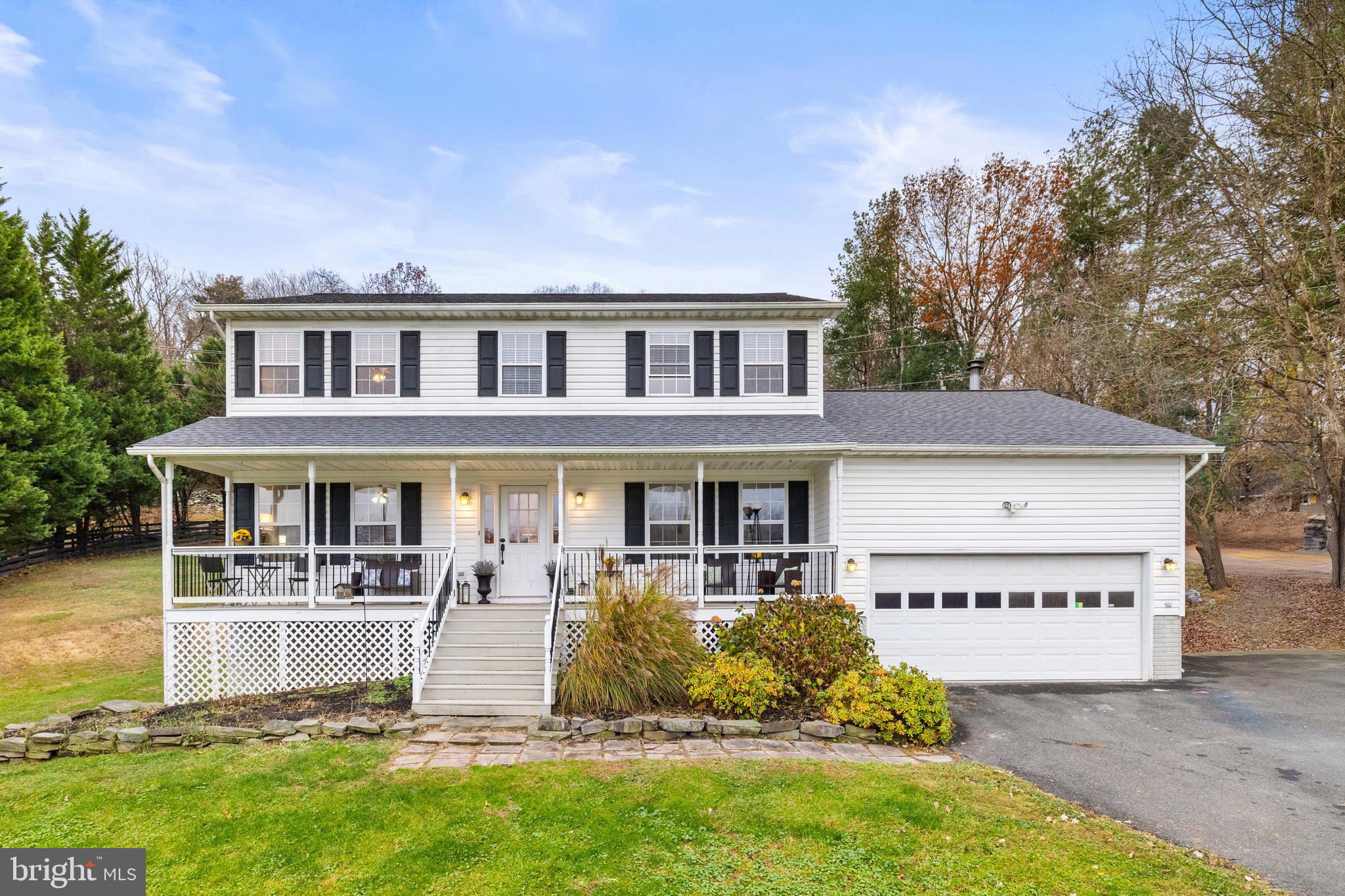 WHITE TAIL RIDGE - Residential