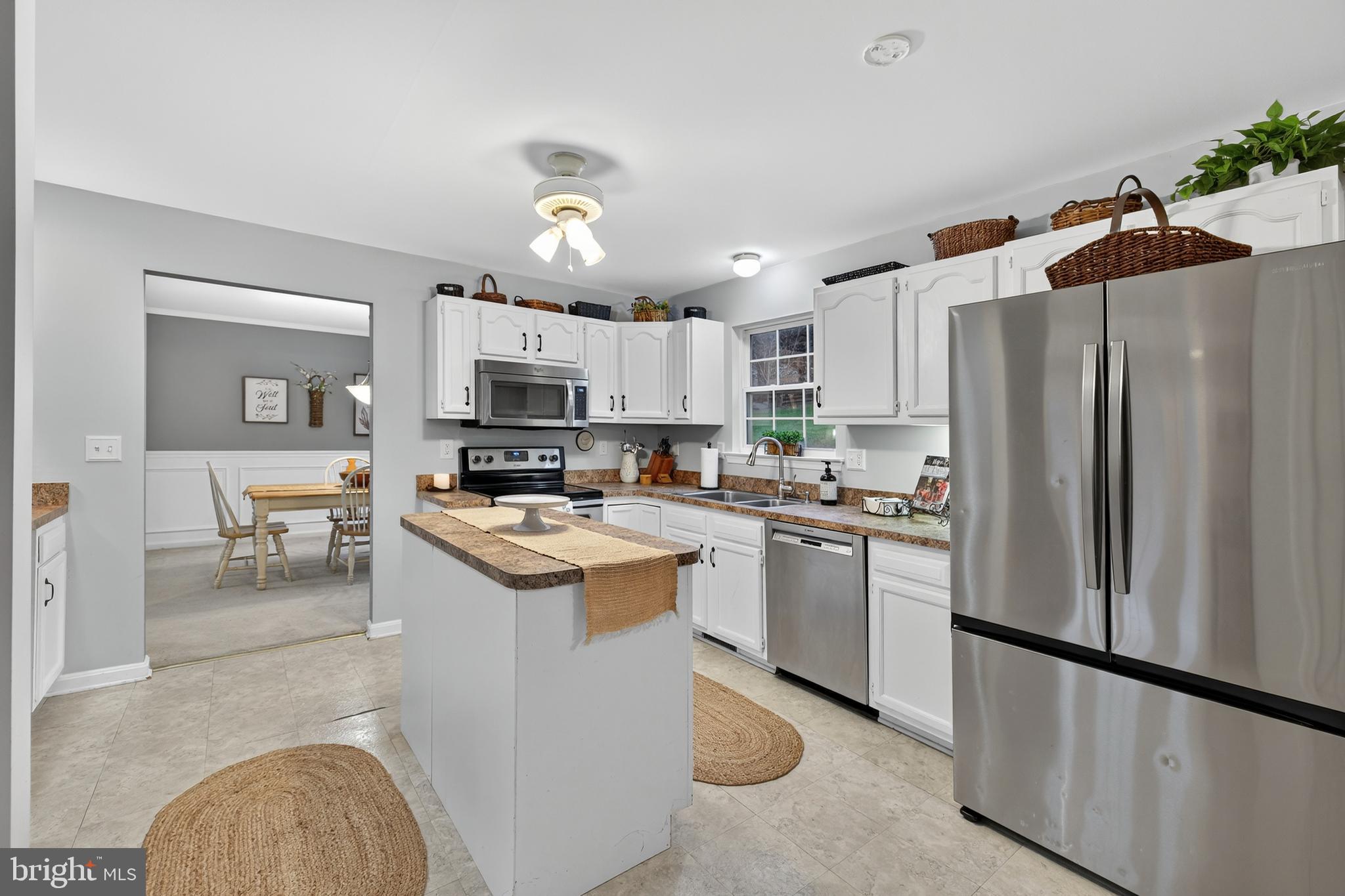 WHITE TAIL RIDGE - Residential