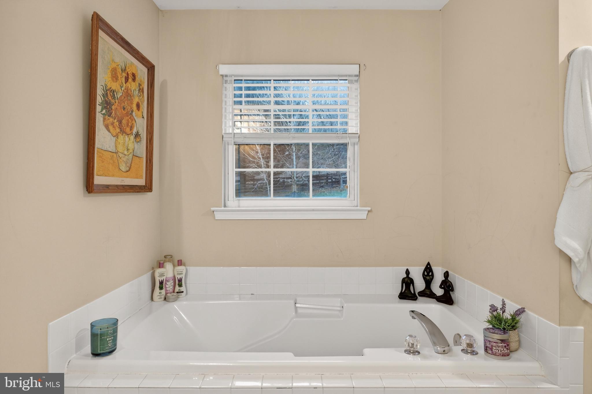 WHITE TAIL RIDGE - Residential