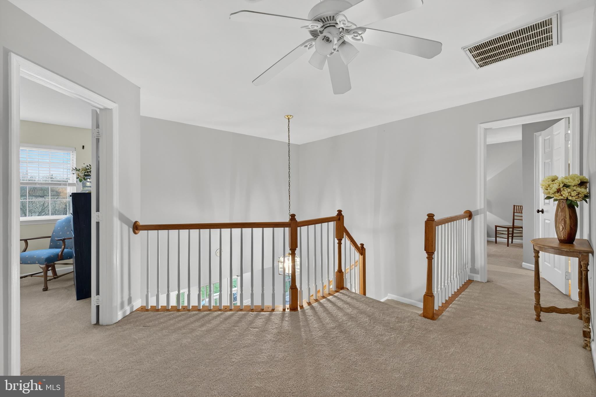 WHITE TAIL RIDGE - Residential