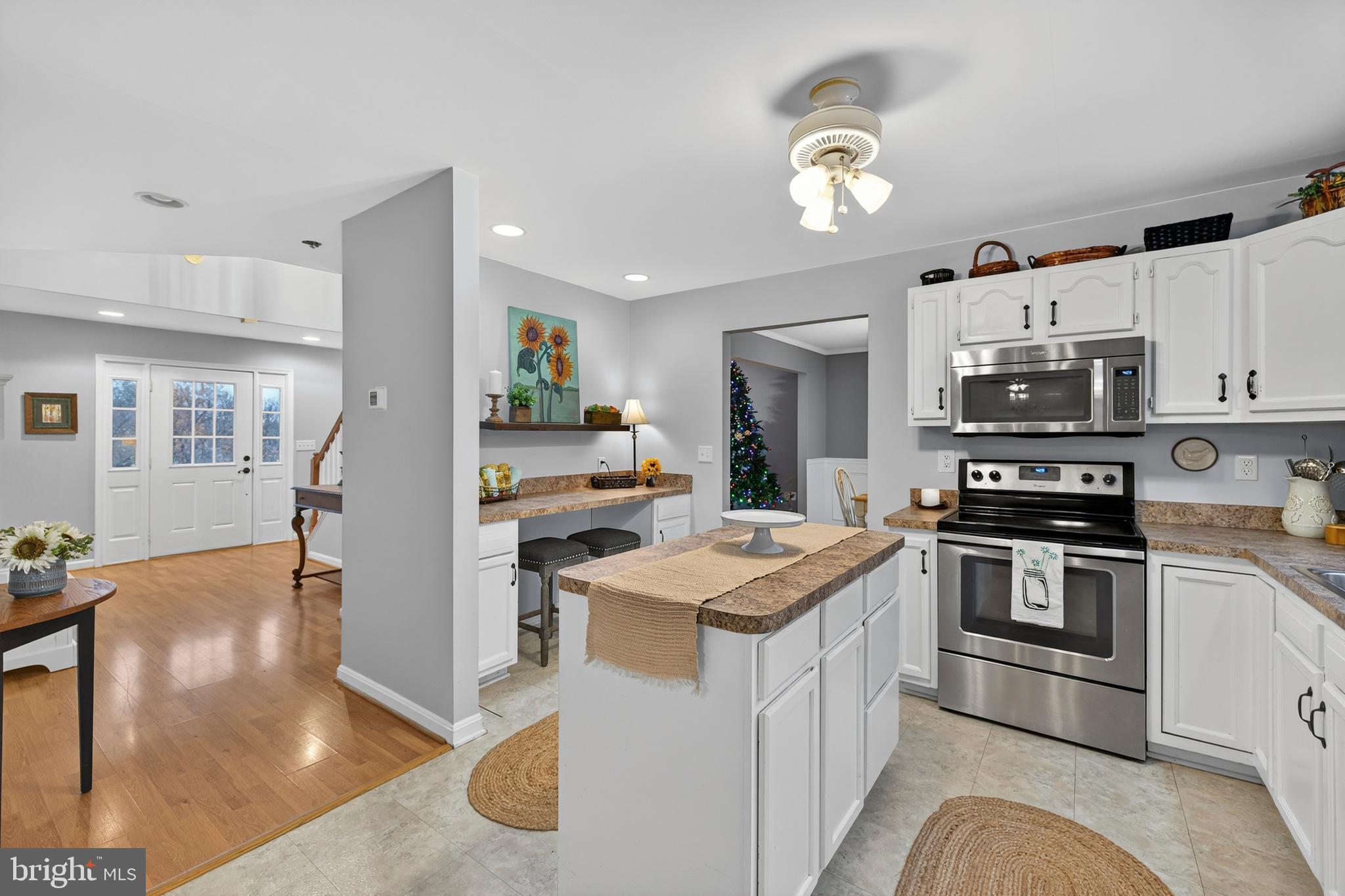 WHITE TAIL RIDGE - Residential